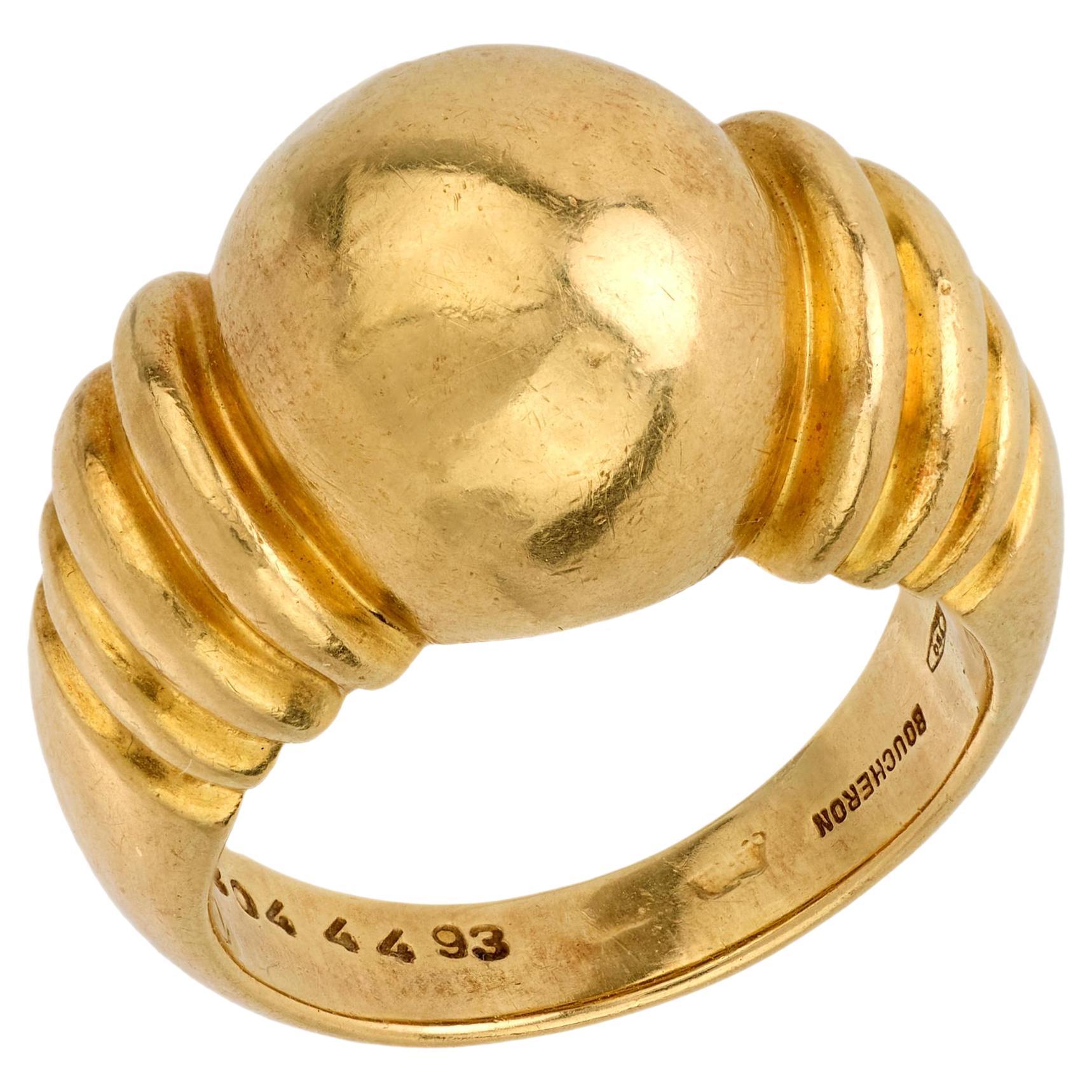 Boucheron vintage 18k yellow gold Bombe ring