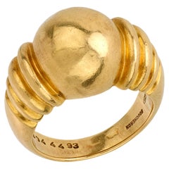 Anello Boucheron vintage in oro giallo 18 carati Bombe