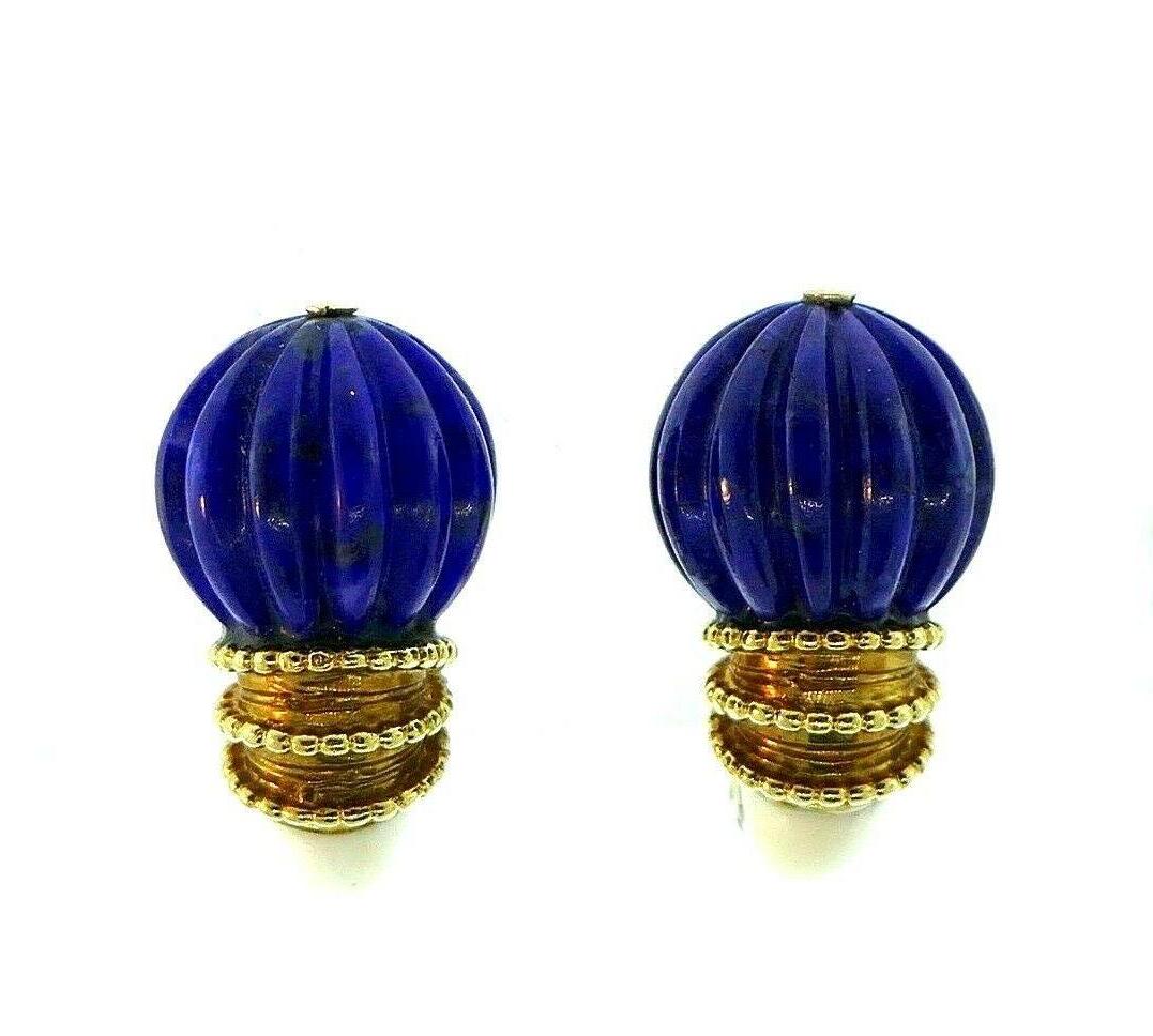 Taille pampille Boucheron Boucles d'oreilles vintage en or jaune et lapis, années 1970 en vente