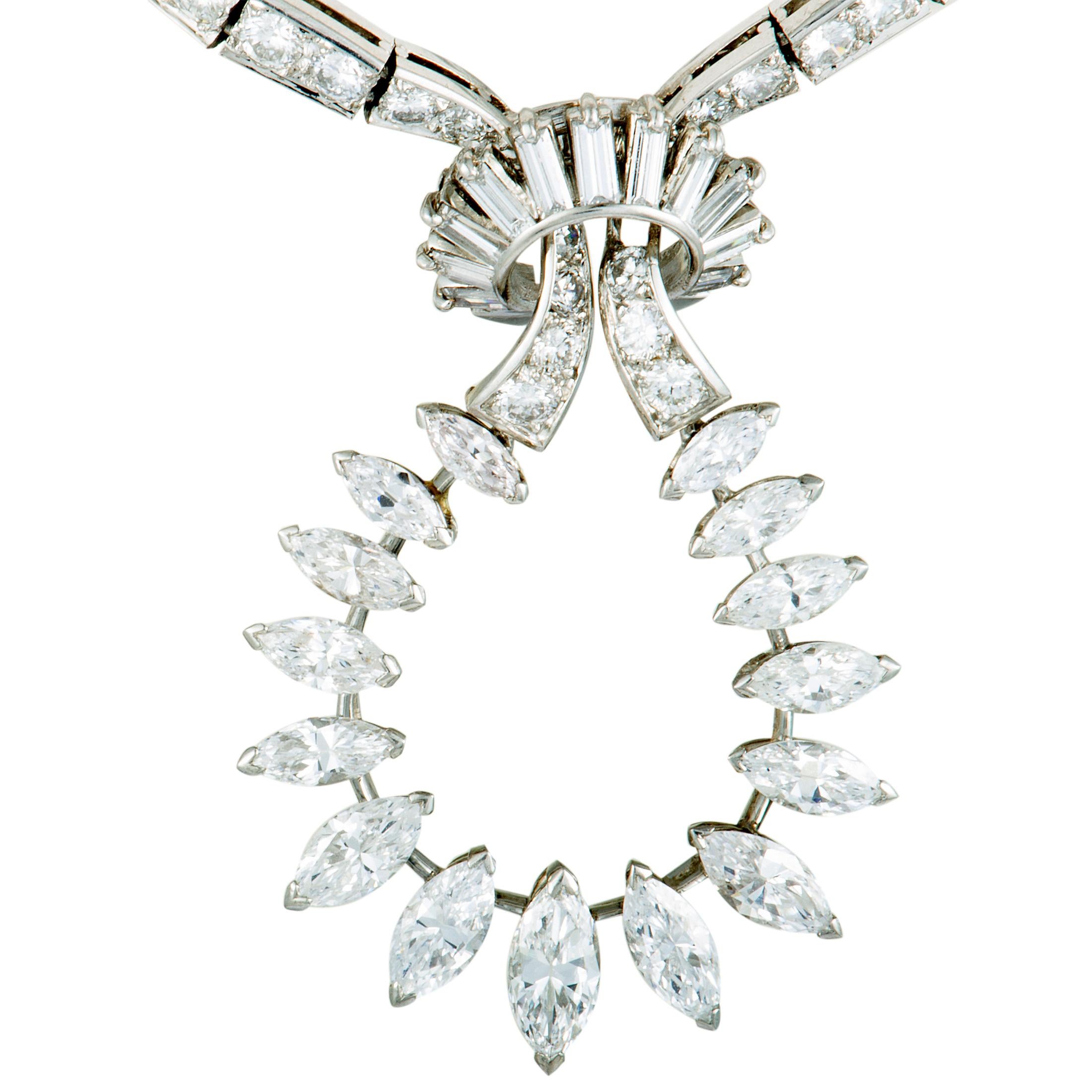 Boucheron Vintage Diamond Knot Platinum Pendant Necklace In Excellent Condition In Southampton, PA
