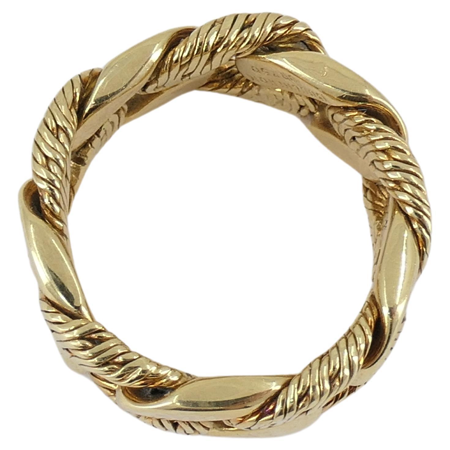 Boucheron Vintage Gold Ring 18k Curblink Chain In Excellent Condition In Beverly Hills, CA