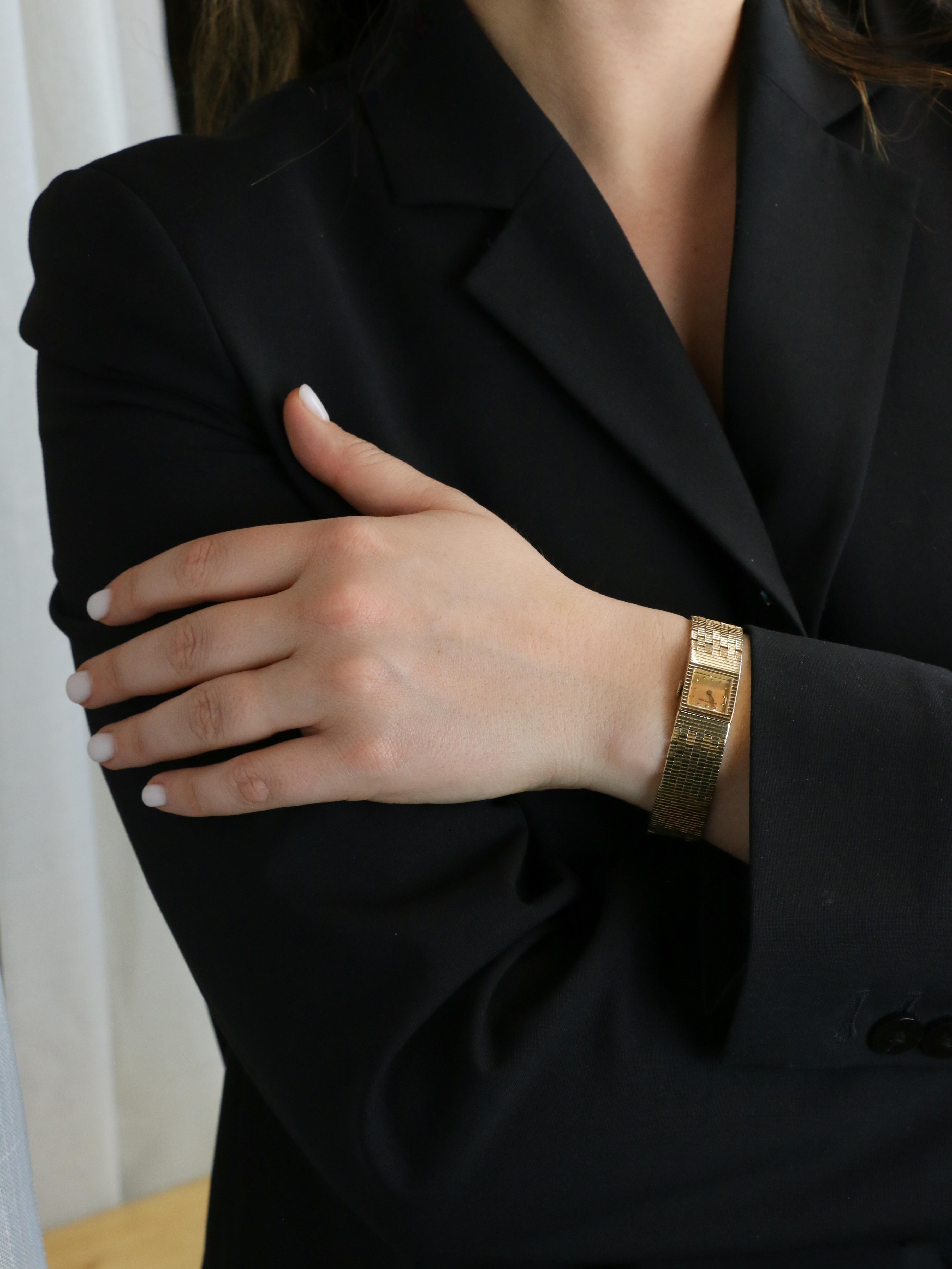 Reloj pulsera oro amarillo vintage BOUCHERON en venta 6