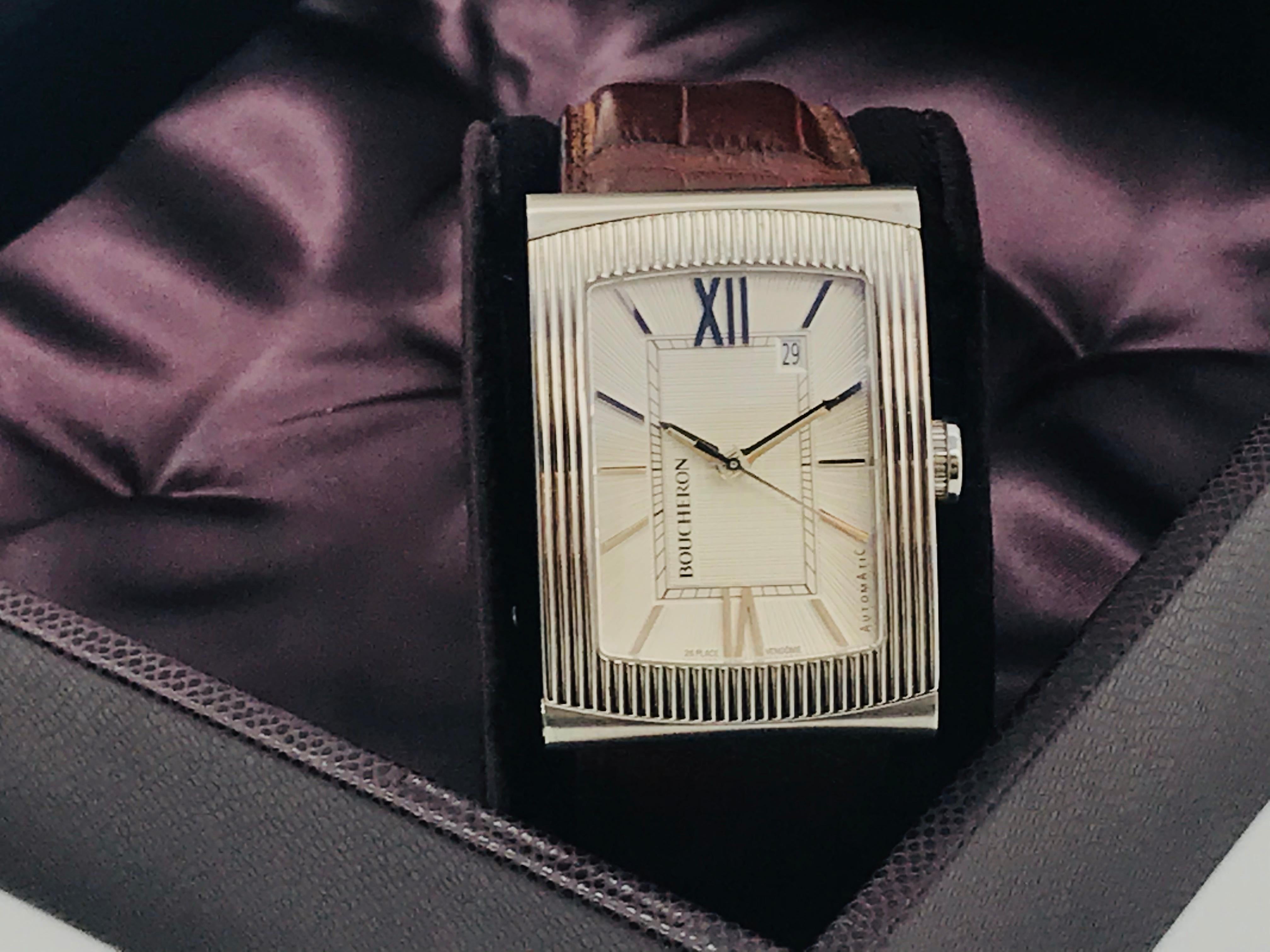 Boucheron Reflet XL Automatic watch
2 bracelets including 1 Oleine Skin Crocodile with its original Buckle.
Watch in very limited series produced for the brand's 150th anniversary
Montre Boucheron Reflet XL Automatique 
2 bracelets interchangeable