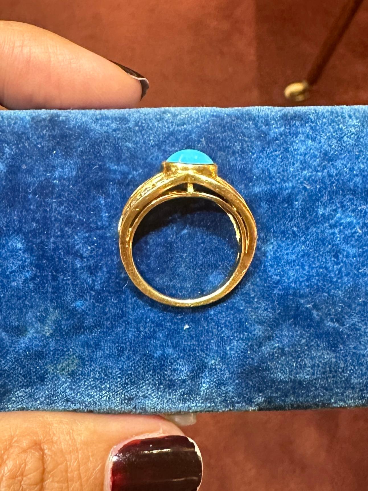 Modern Boucheron Yellow 18 Karat Gold Turquoise Diamond Dress Ring For Sale