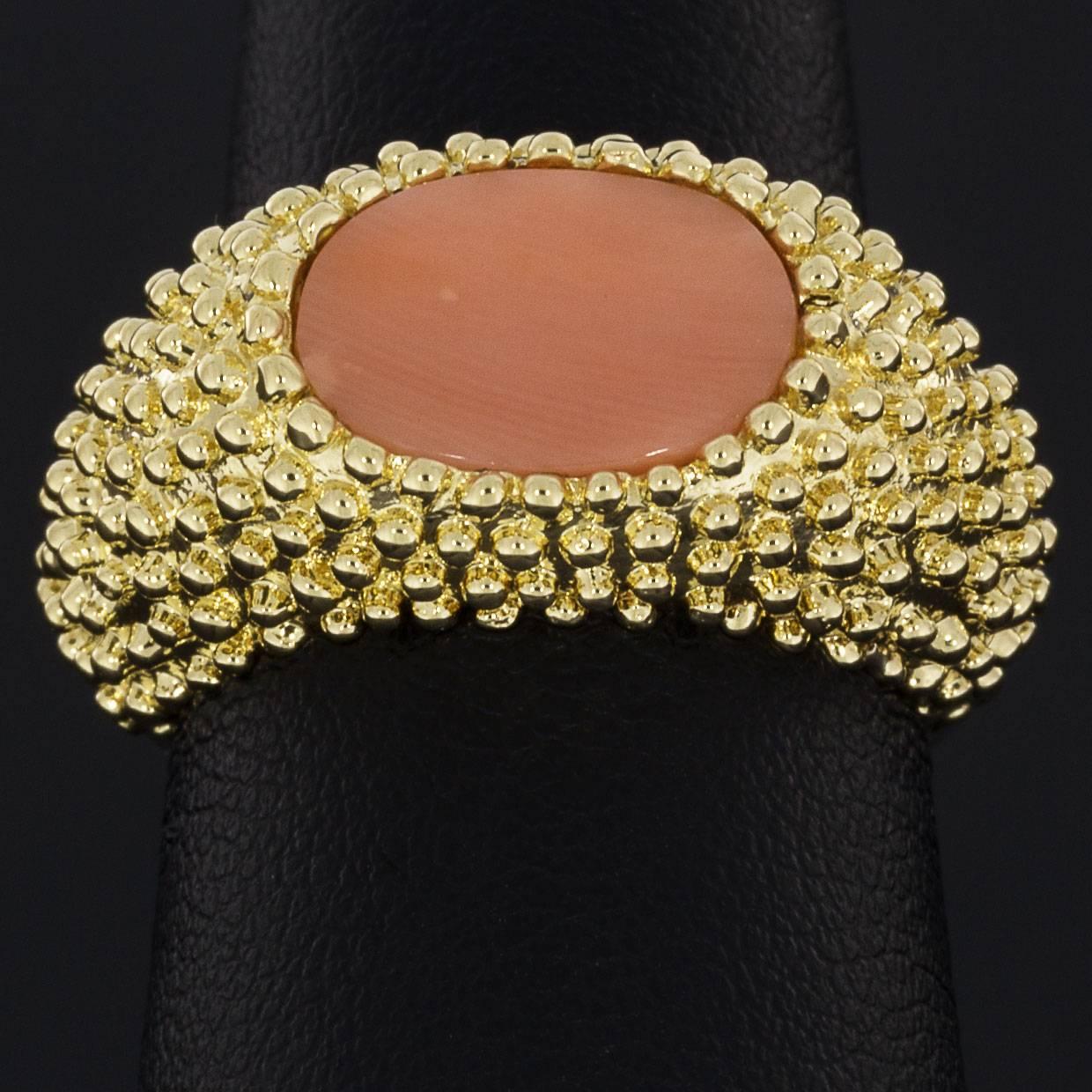 Women's Boucheron Yellow Gold Coral Unique Ladies Ring