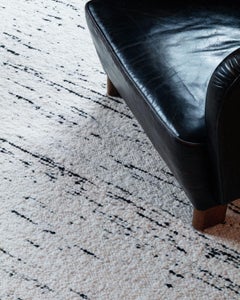Bouclé-Black/White Handwoven Thick Wool Rug