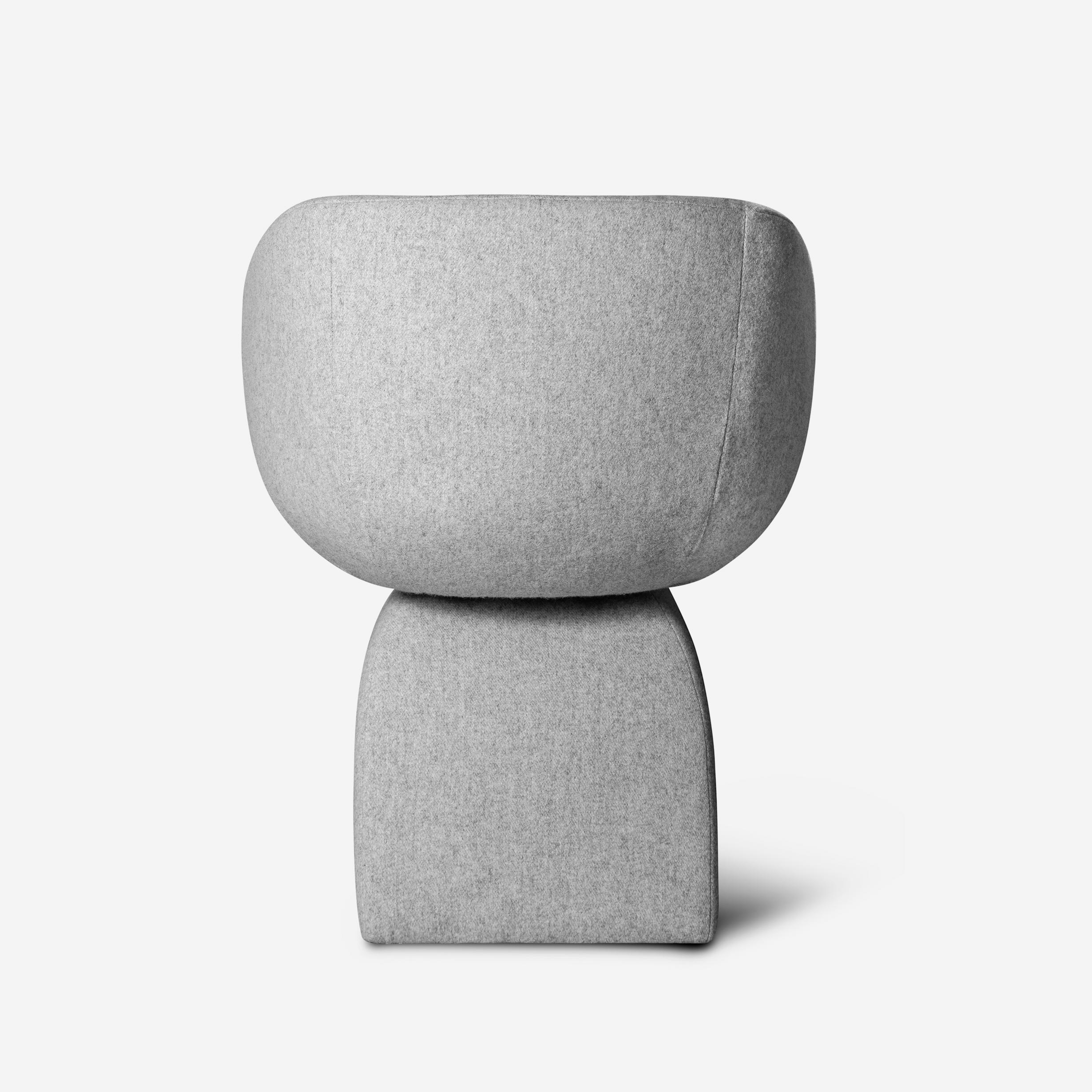 XXI secolo e contemporaneo Sedia Oscar Boucle di Duistt in vendita