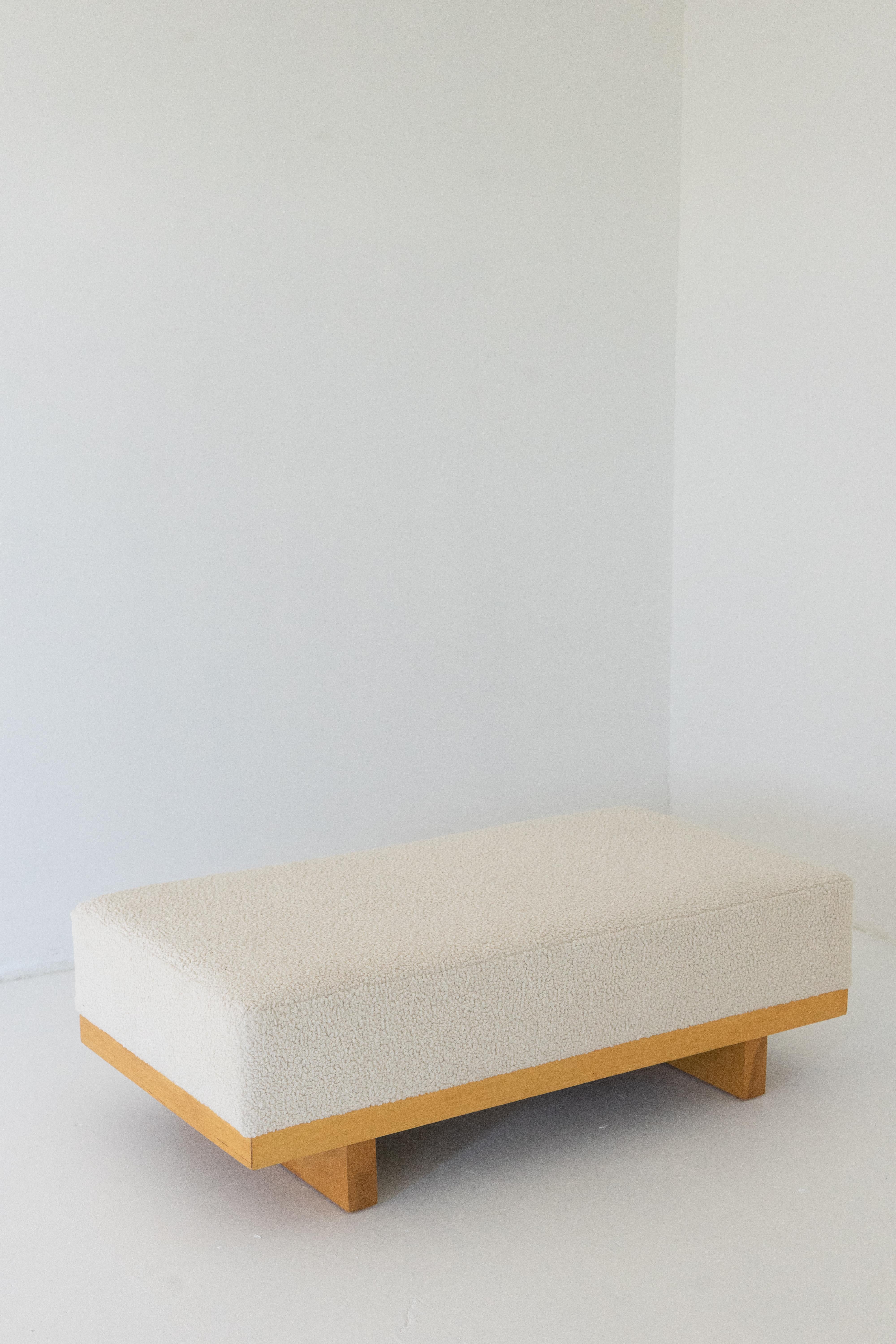 Boucle Ottoman Bench by Thayer Coggin In Excellent Condition In San Diego, CA