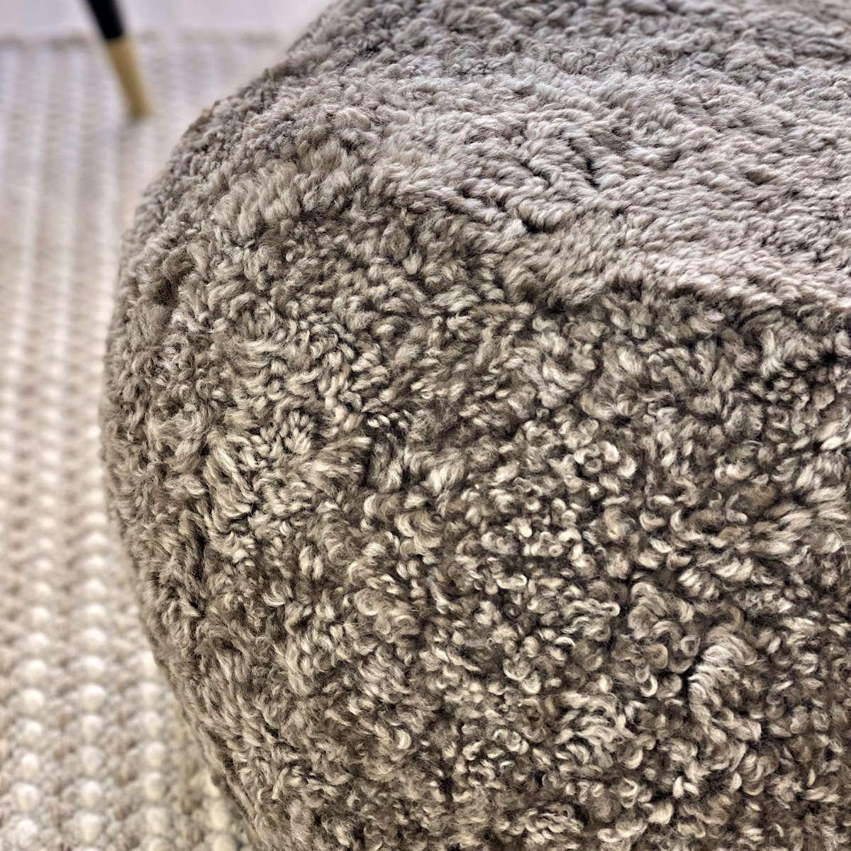 boucle pouffe