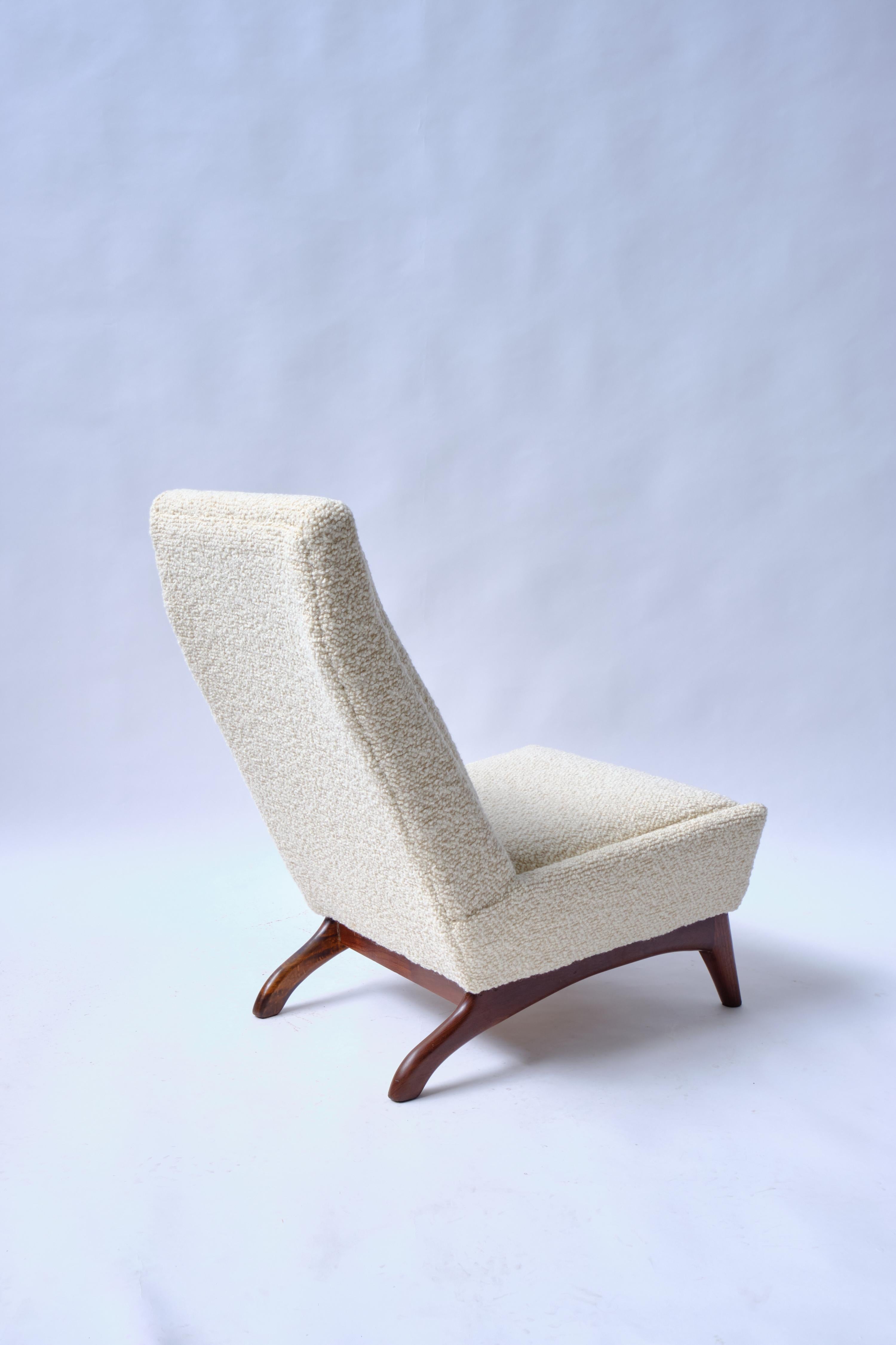 slipper chair with arms