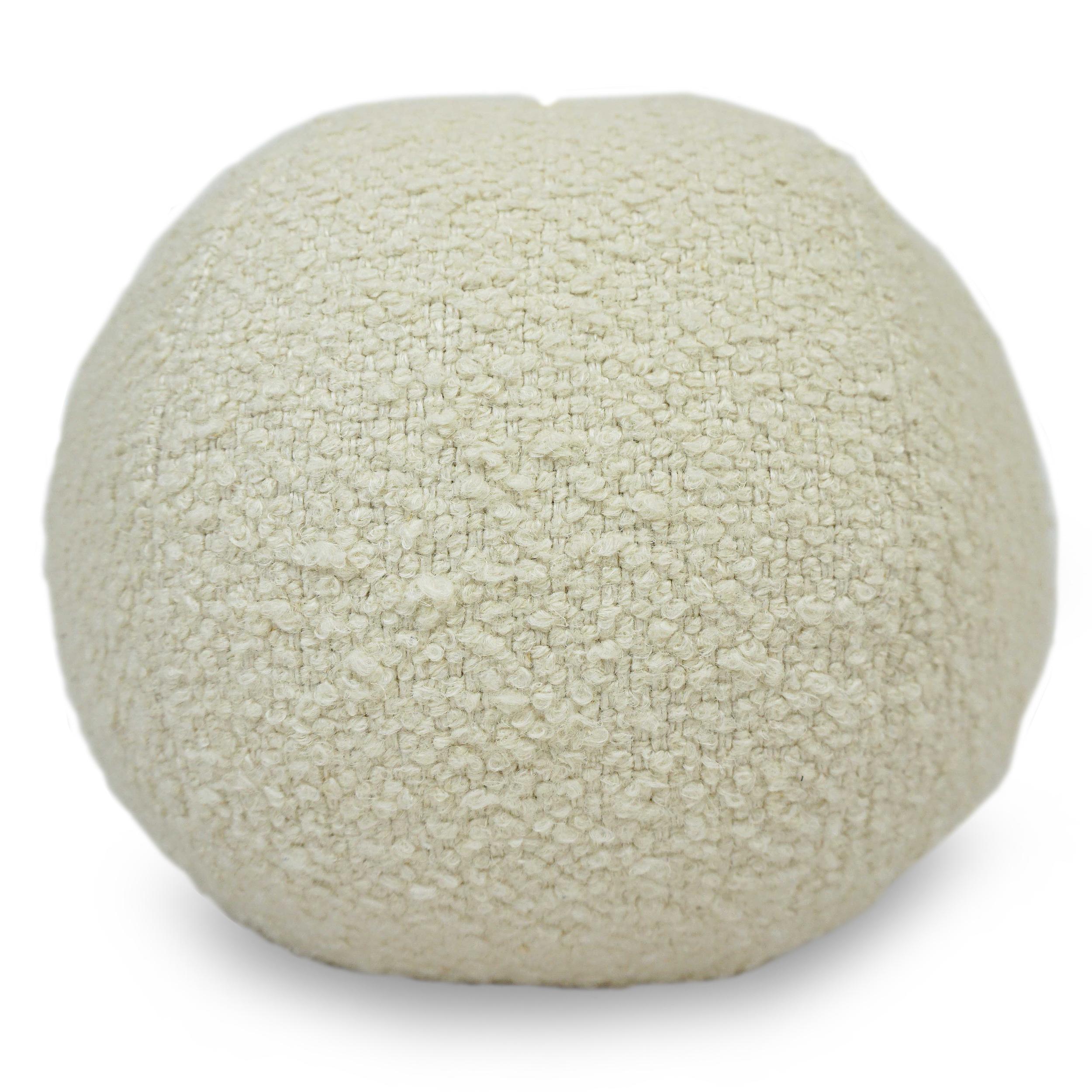 Boucle Wool Ball Pillow In New Condition For Sale In Greenwich, CT