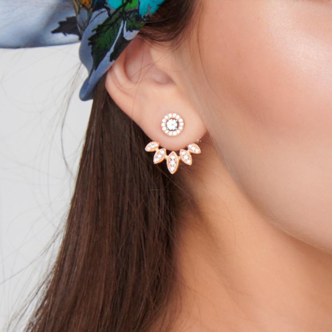 Brilliant Cut 18k Rose Gold Laurel Leaf Design Earrings Milgrain Set With 0.55 Ct of Diamonds For Sale
