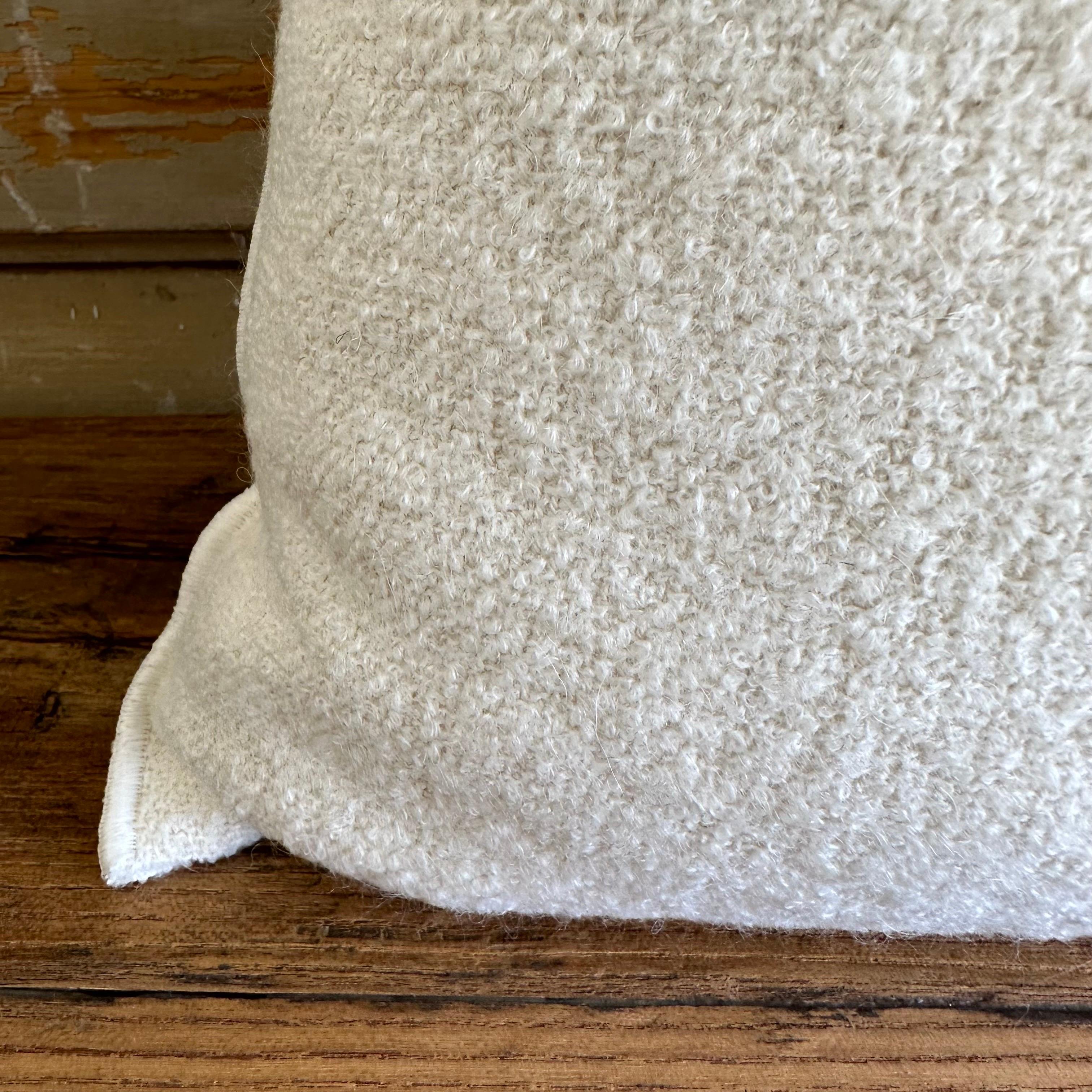 Contemporary Bouclette French Wool Accent Pillow in Blanc with Down Insert For Sale