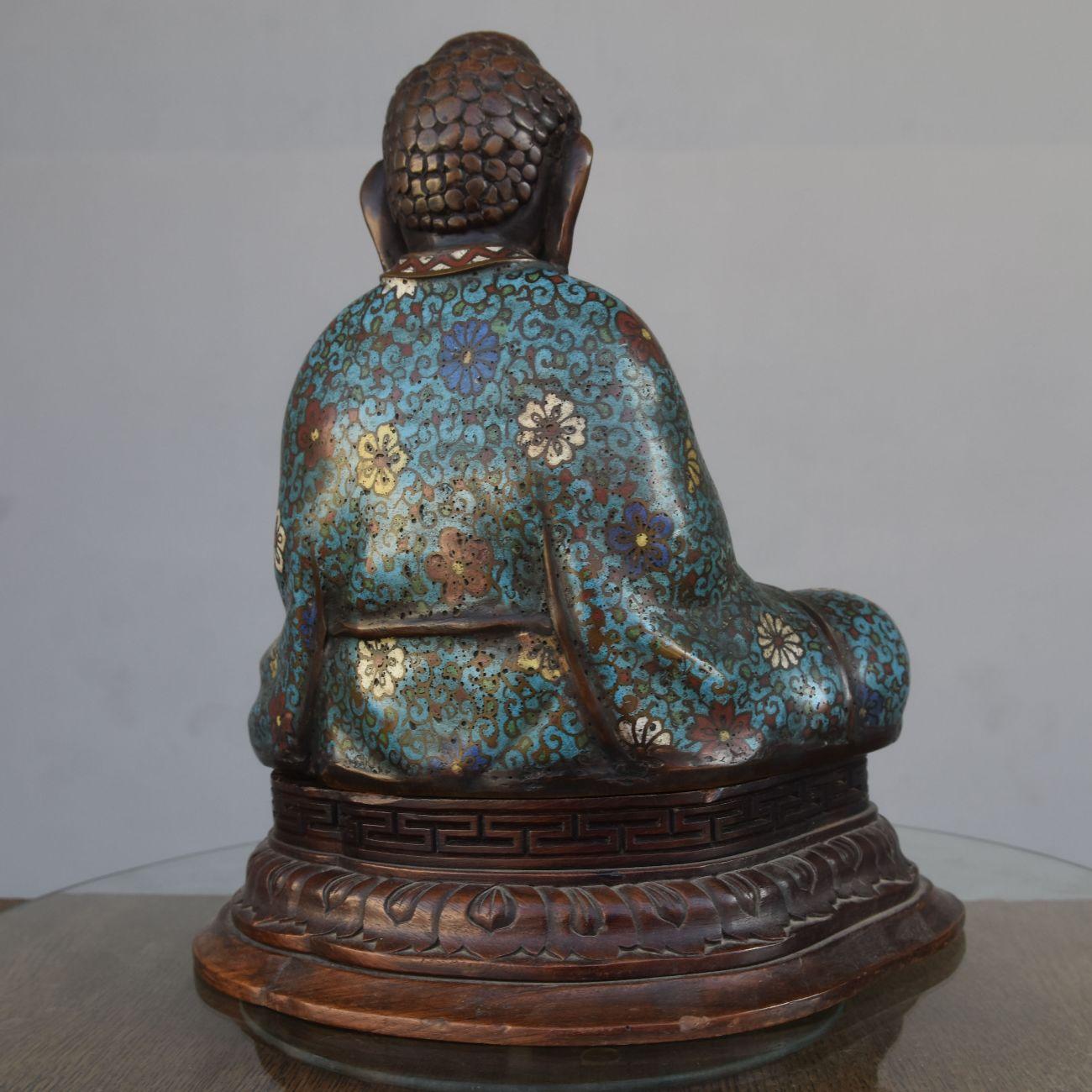 Bouddha en bronze cloisonné sur socle For Sale 3