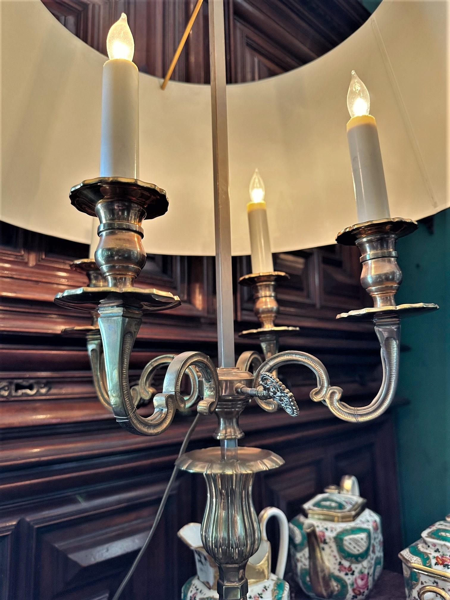 Bouillotte Side Table Lamp Mood Light Gilt Bronze Antique Dealer Los Angeles CA For Sale 7