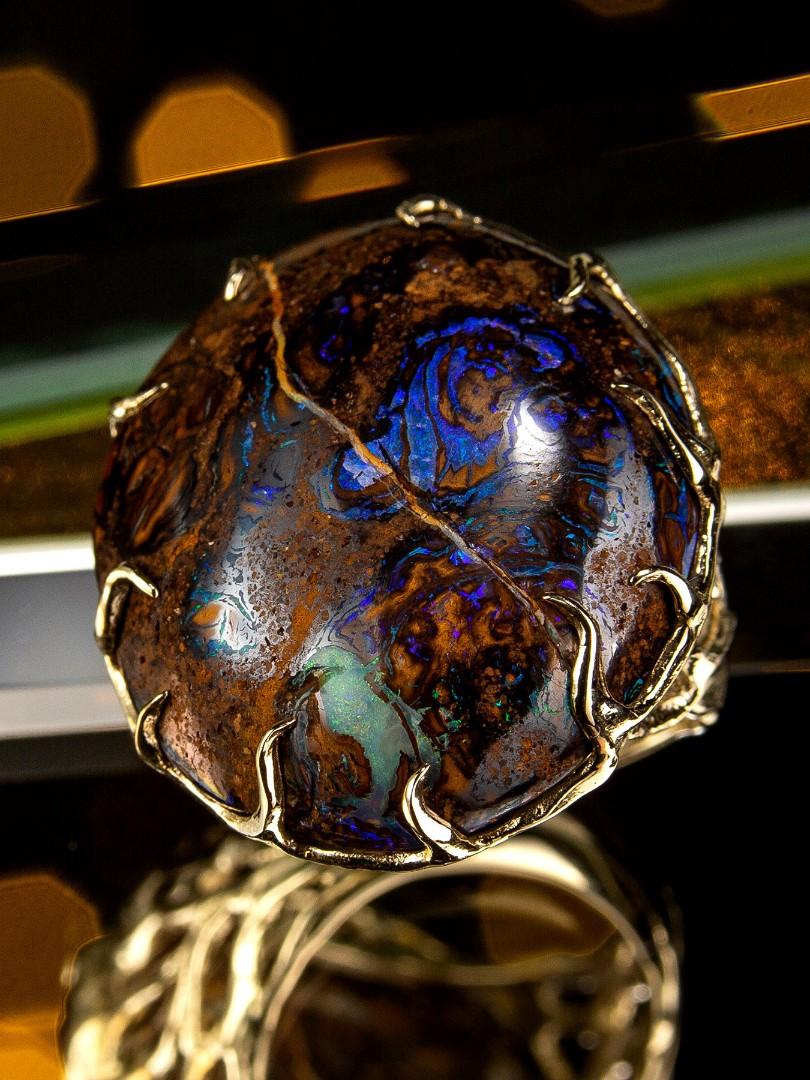 Women's or Men's Opal Gold Ring Blueprint Woody Musk Tree Natural Australian Gem For Sale