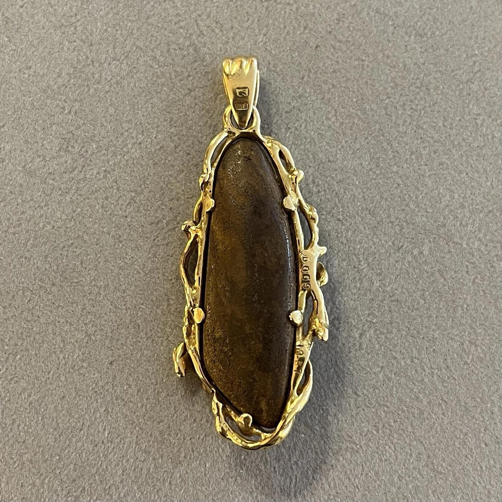 Boulder Opal 19.57 ct and Diamond Pendant in 18k Yellow Gold In Excellent Condition For Sale In La Jolla, CA