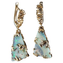 Boulder Opal Pendientes de Oro Triángulo Gema Australiana Piedra preciosa del arco iris