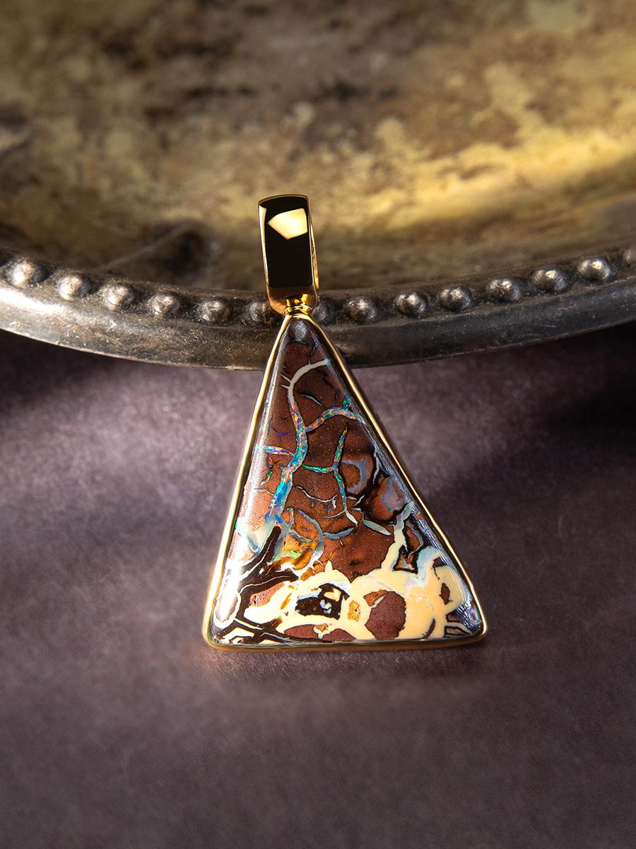 Boulder Opal Gold Pendant Walnut Brown Triangle nugget For Sale 1