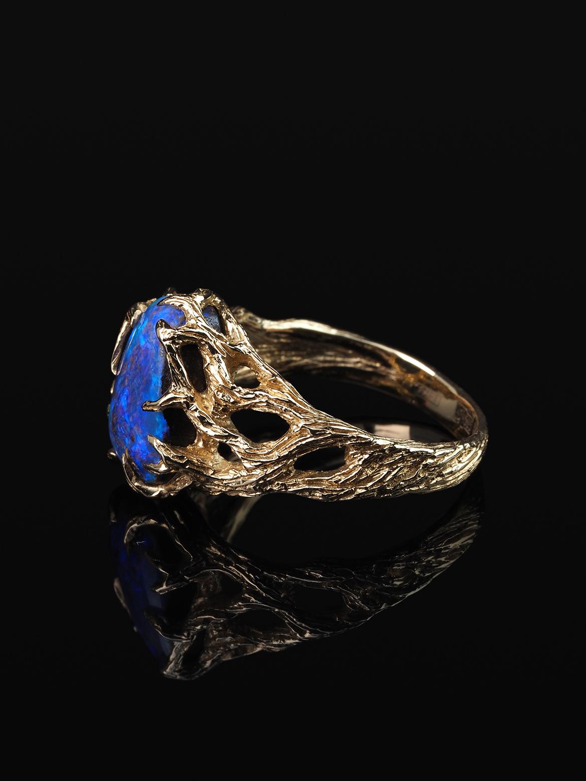 Taille ovale Boulder Opal Gold Ring Engagement fantasy style Elf Australian opal en vente