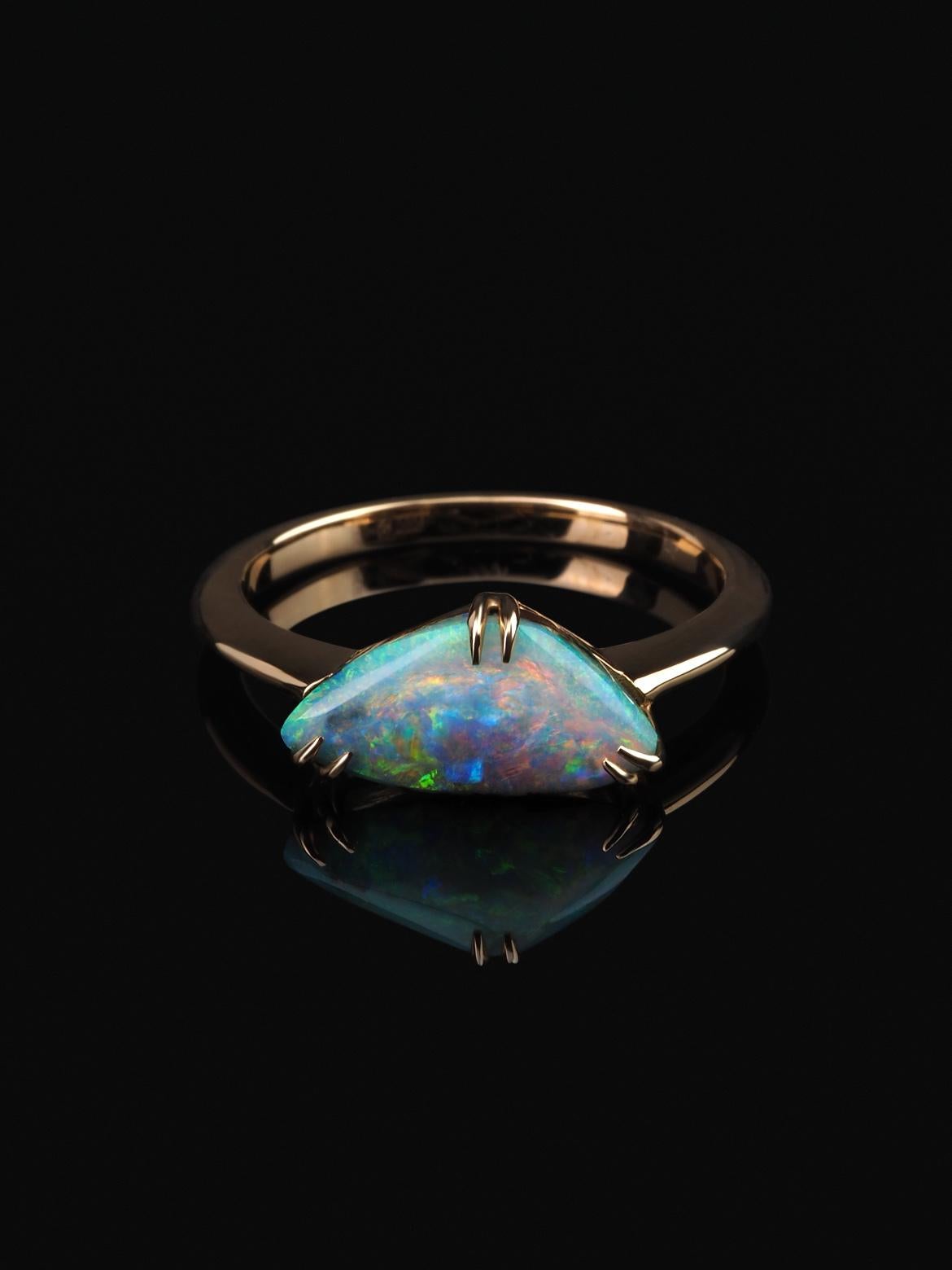Boulder Opal Gold Ring Verlobungsring (Ungeschliffen) im Angebot