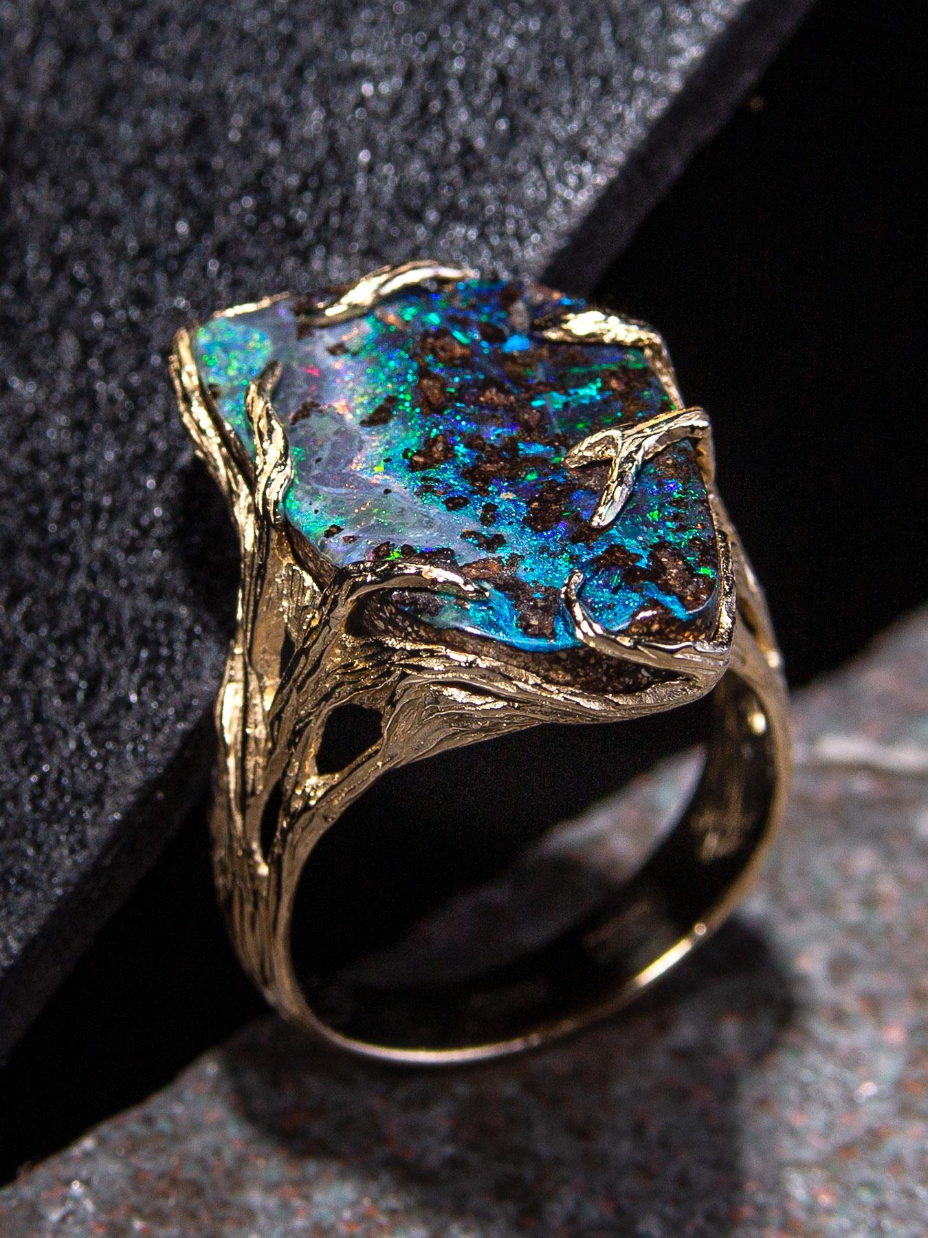 Boulder Opal Gold Ring Multicolor Natural Gemstone Maleficent Style Pattern Opal For Sale 3