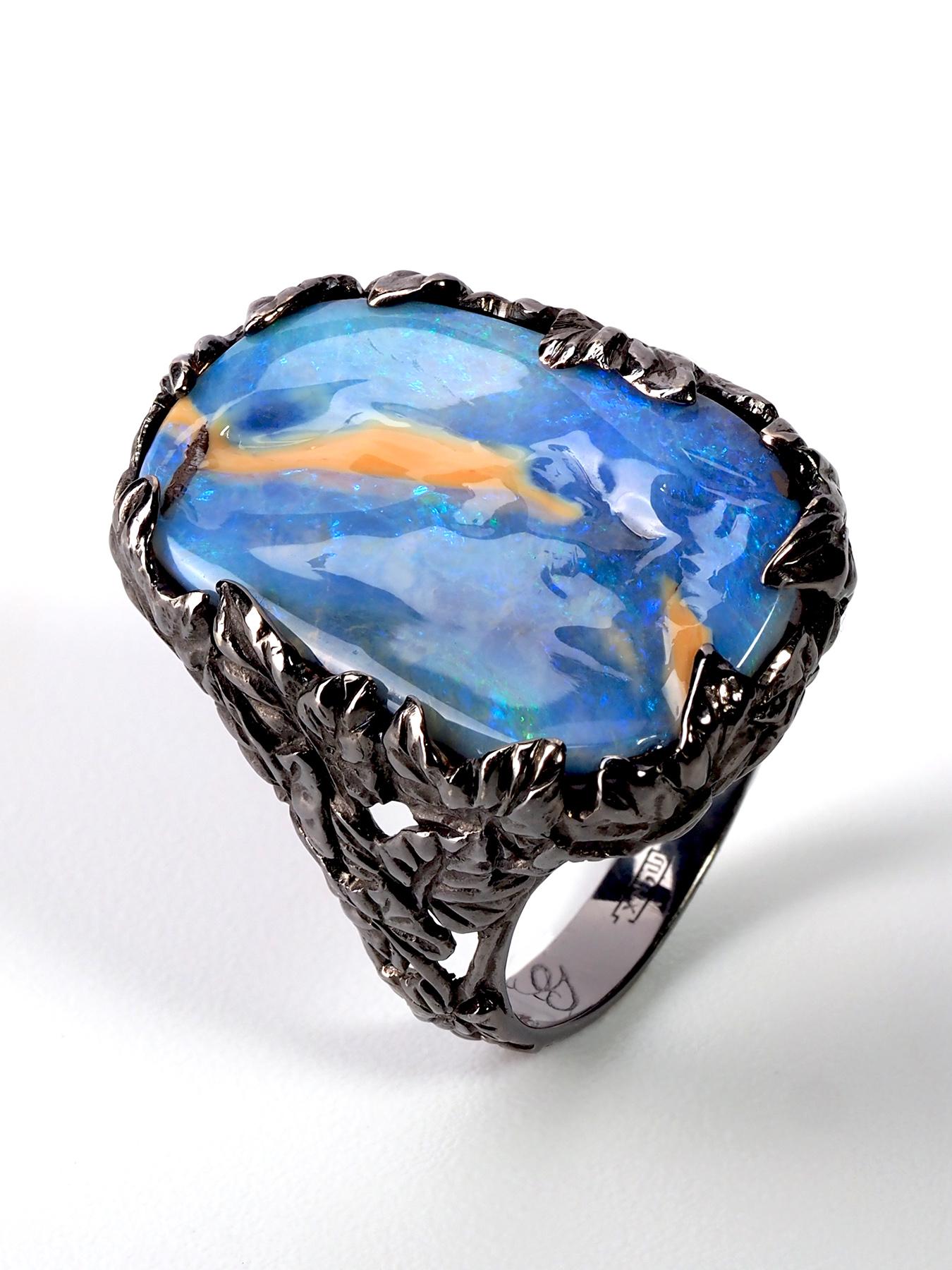 Boulder Opal Ivy Black Gold Ring Bright Blue Opalscent Gemstone Kingfisher Bird 3