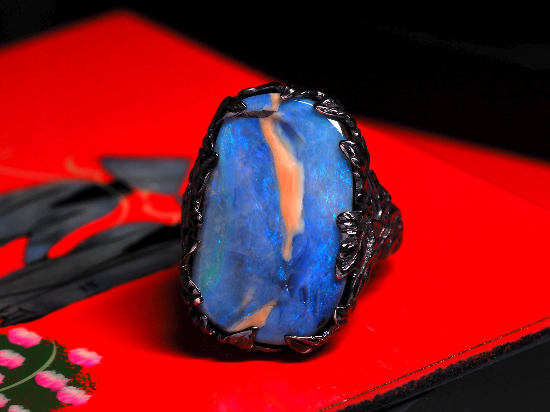 Uncut Boulder Opal Ivy Black Gold Ring Bright Blue Opalscent Gemstone Kingfisher Bird