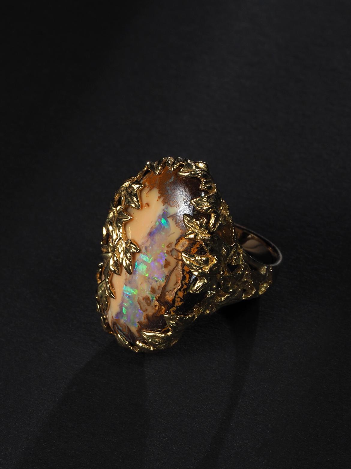 Uncut Boulder Opal Ivy ring Australian opal gemstone Peach Color 15 carats For Sale