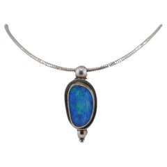 Boulder-Opal-Halskette aus Sterlingsilber mit Goldakzenten