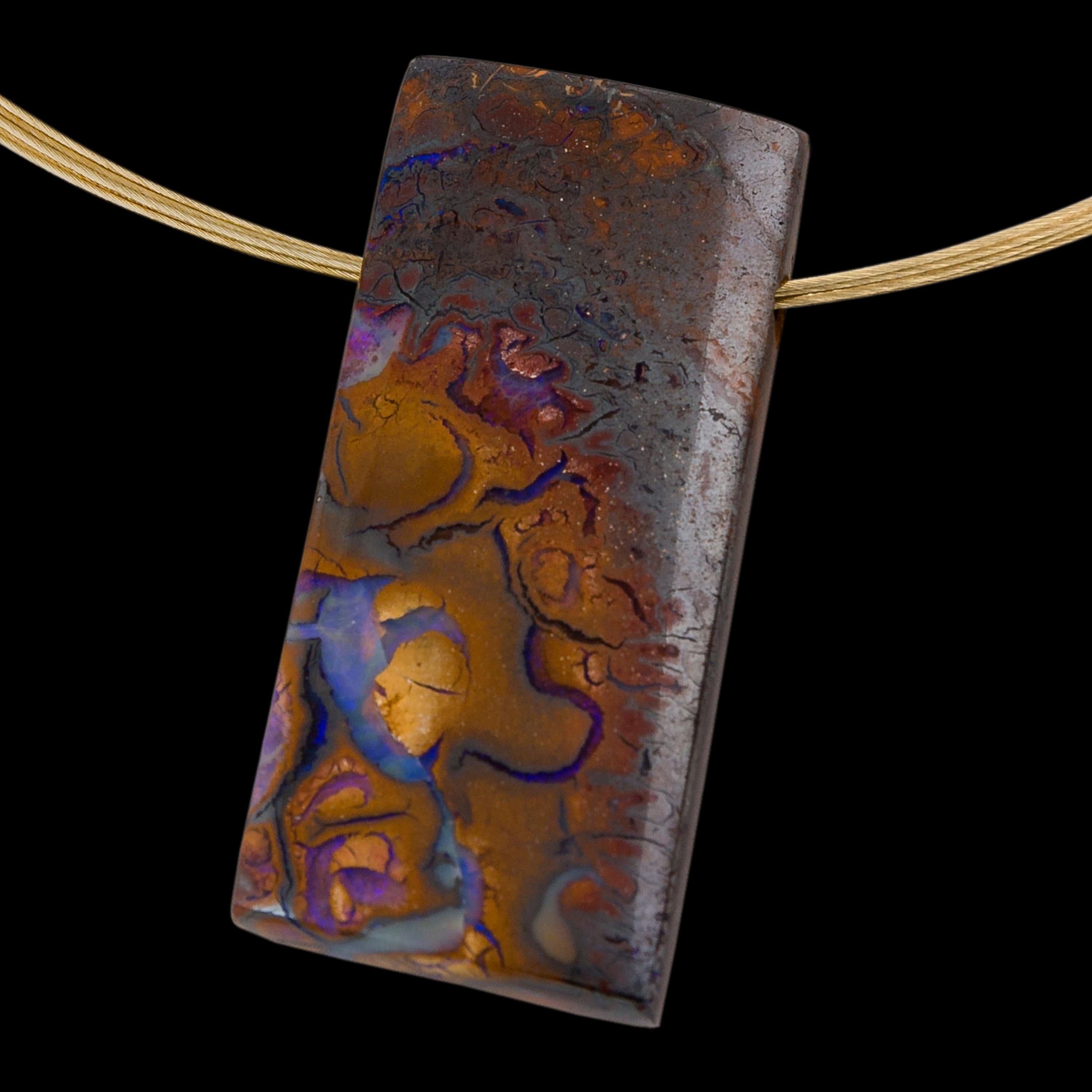 PENDANT NECKLACE Australian Opal on 14 Karat Gold Necklace For Sale 3