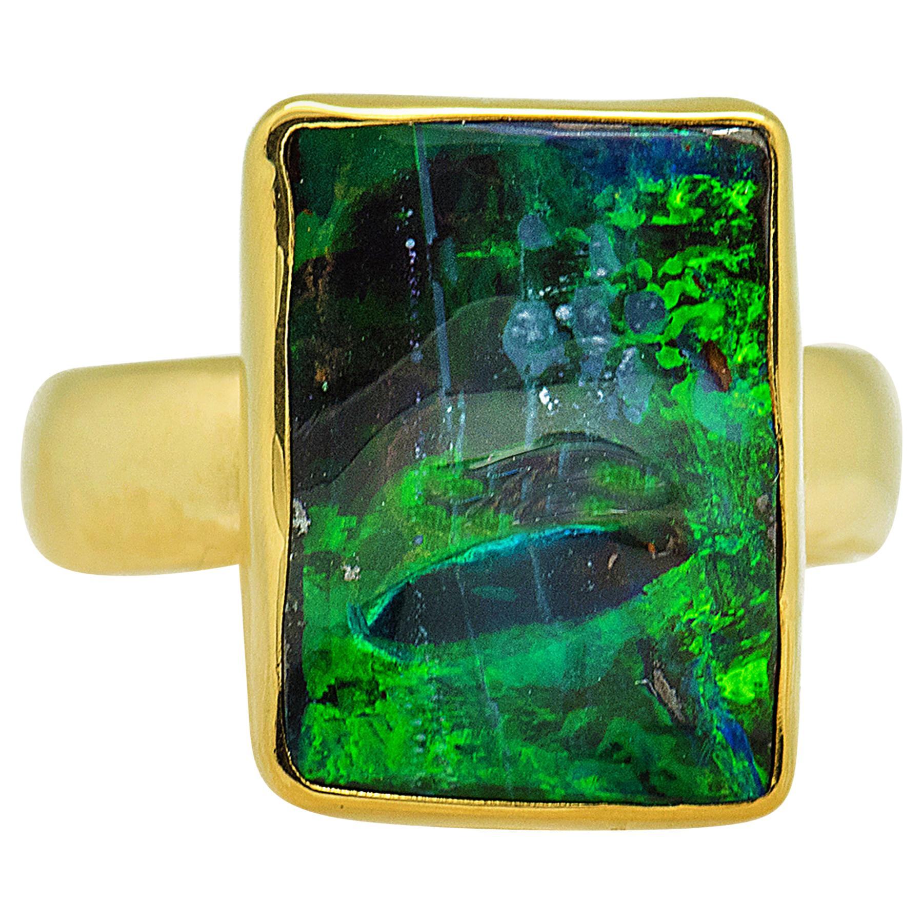 Boulder Opal Ring Green Fire 22 Karat Gold 18 Karat Gold size 7.5