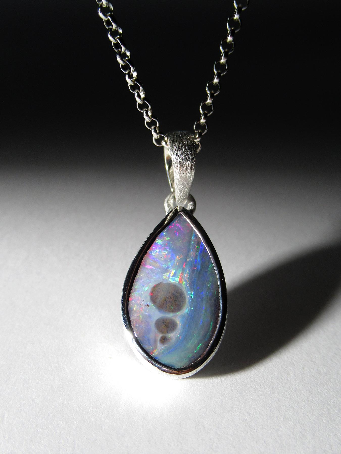 Artigiano Collana in argento Boulder Opal in vendita
