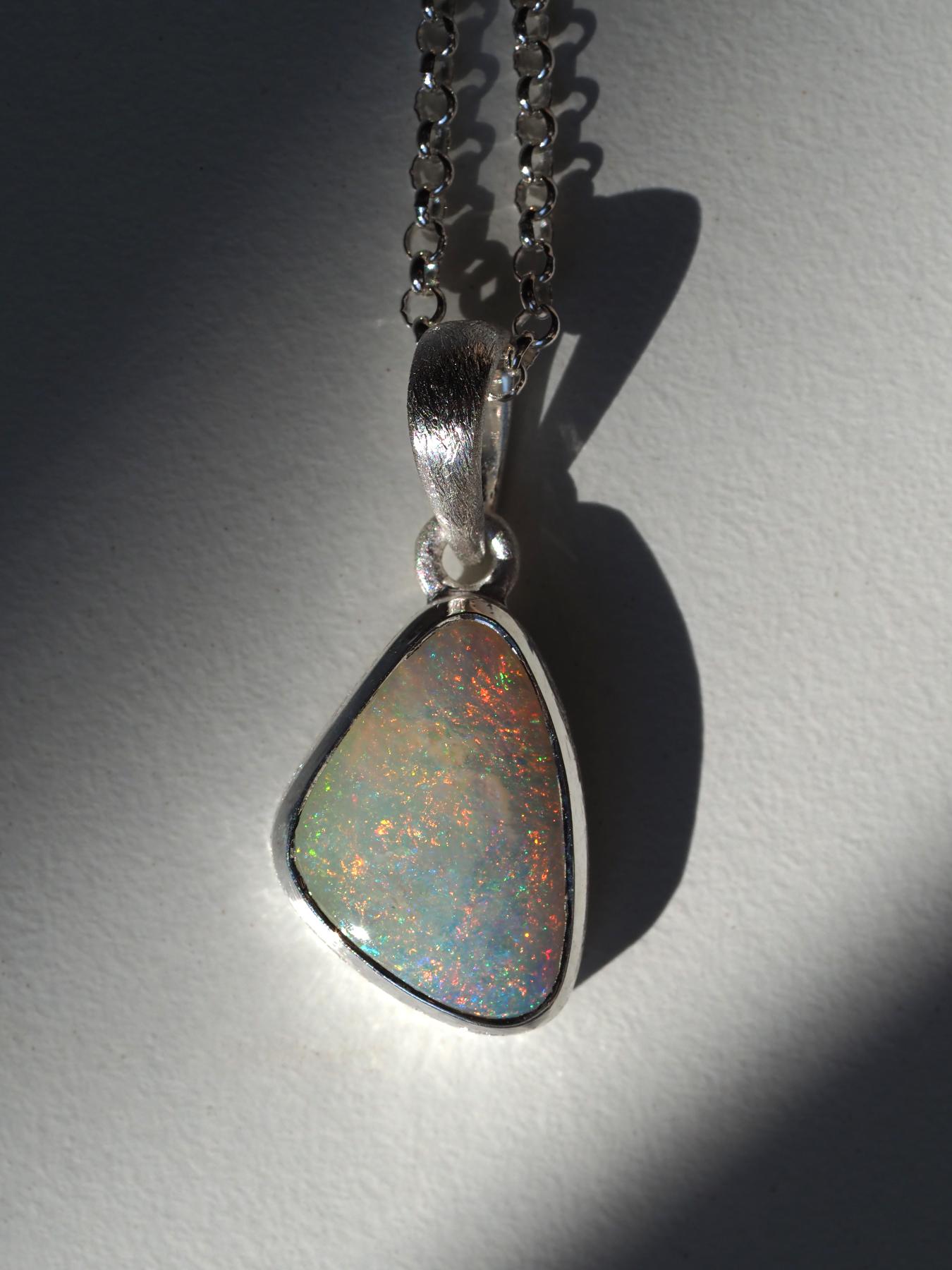 Boulder Opal Silber-Anhänger Geschenk 25005 im Angebot 3