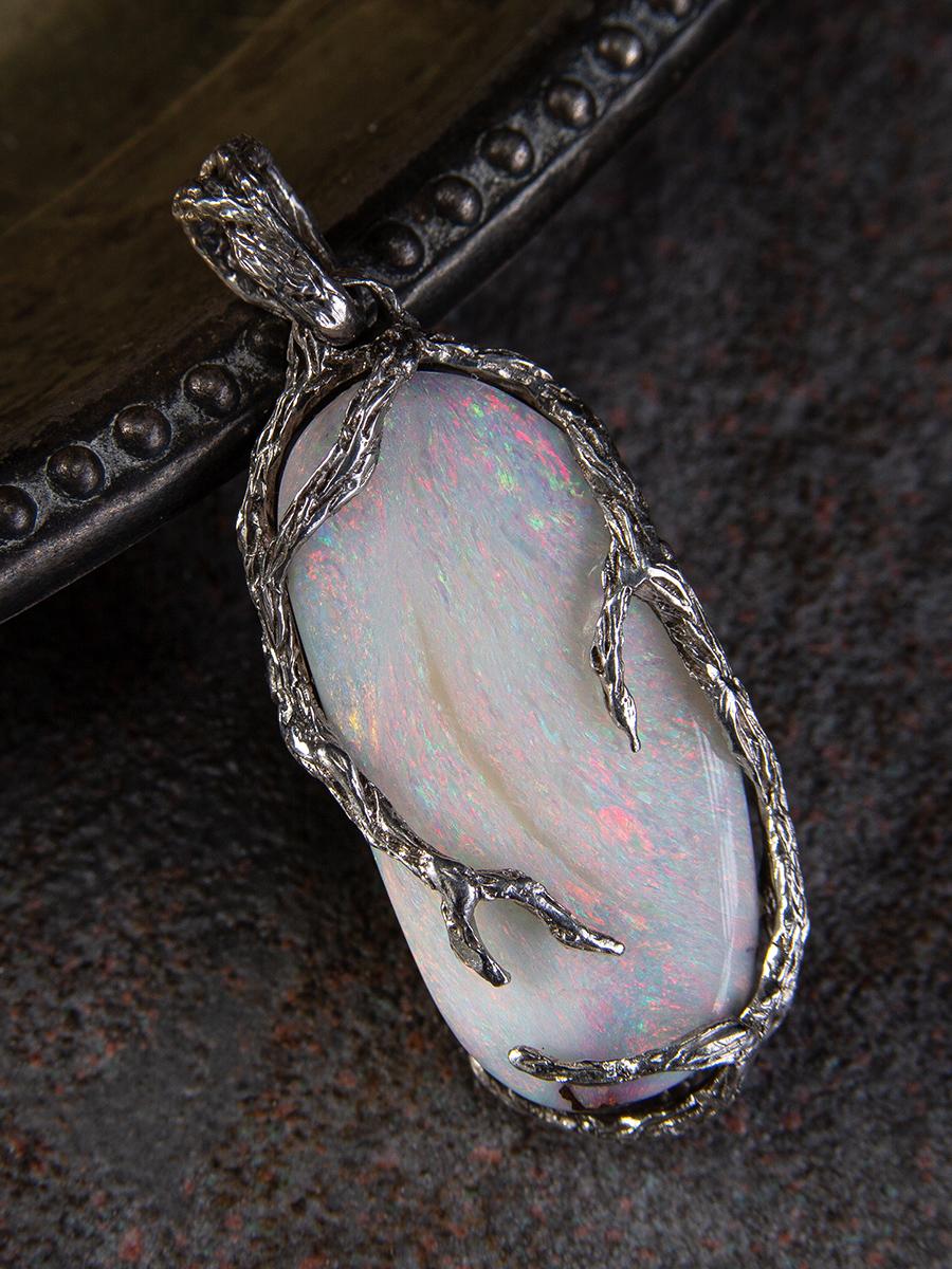 Boulder Opal Silver Pendant Nacreous White Multicolor Natural Australian Stone For Sale 6