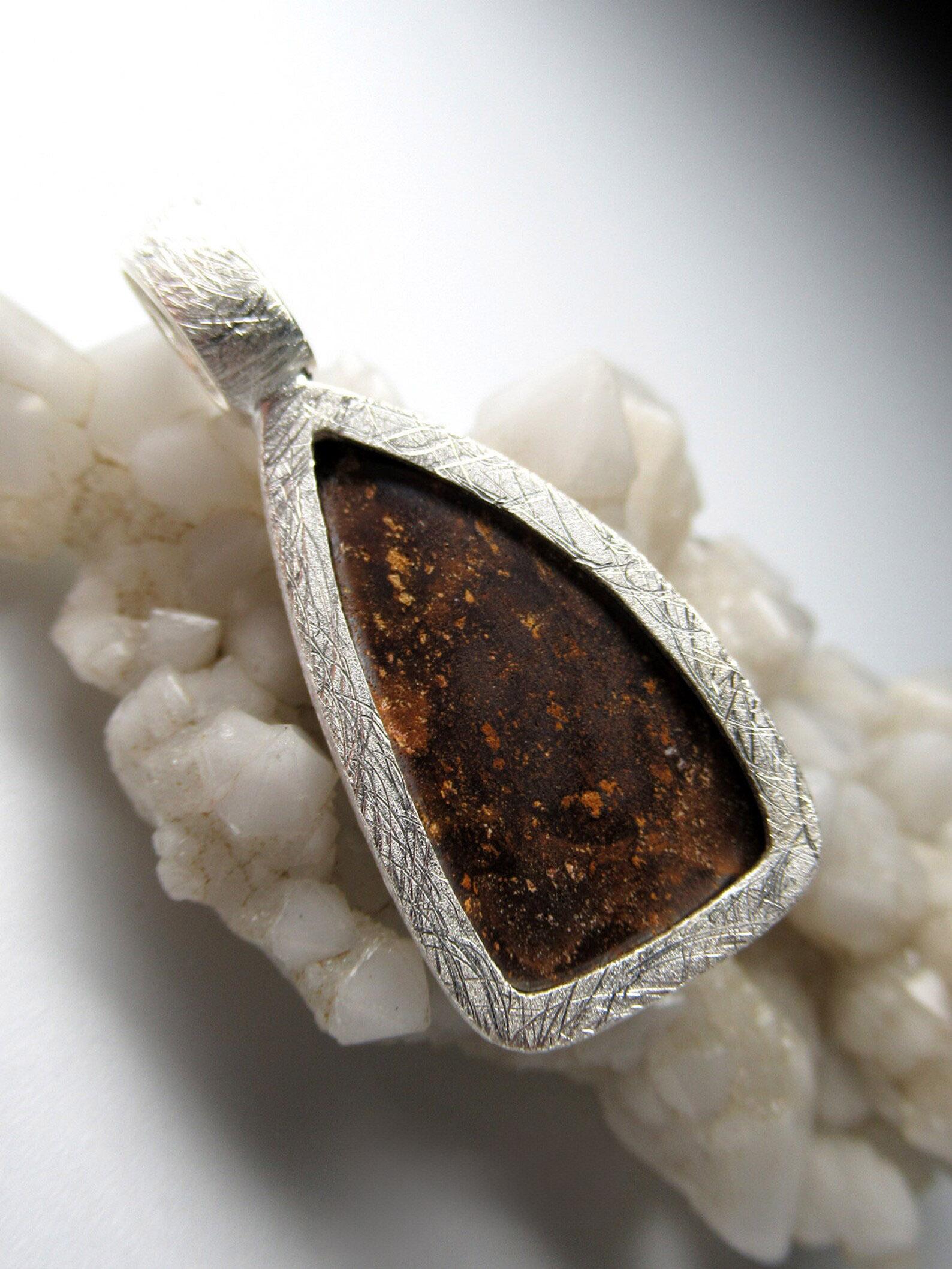 Boulder Opal Silver Pendant Pale Natural Australian Gemstone Unisex Jewelry 2