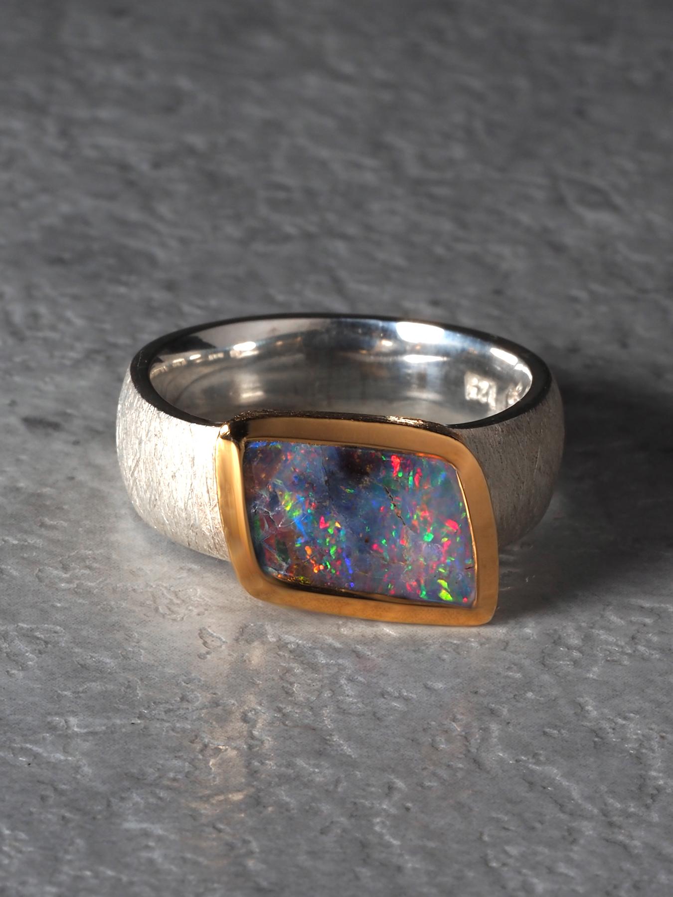 Anello d'argento con opale Boulder in vendita 5