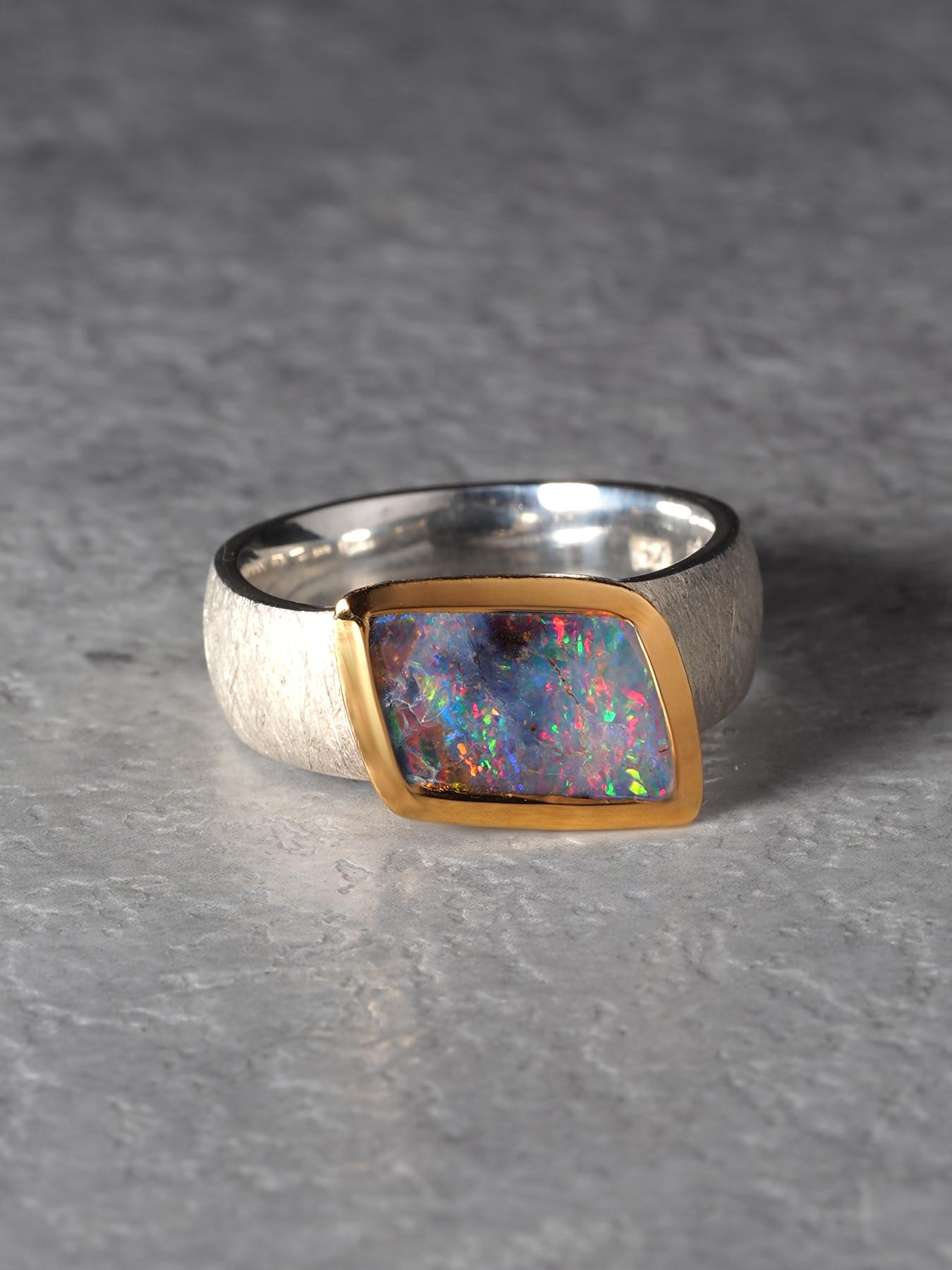 Anello d'argento con opale Boulder in vendita 6