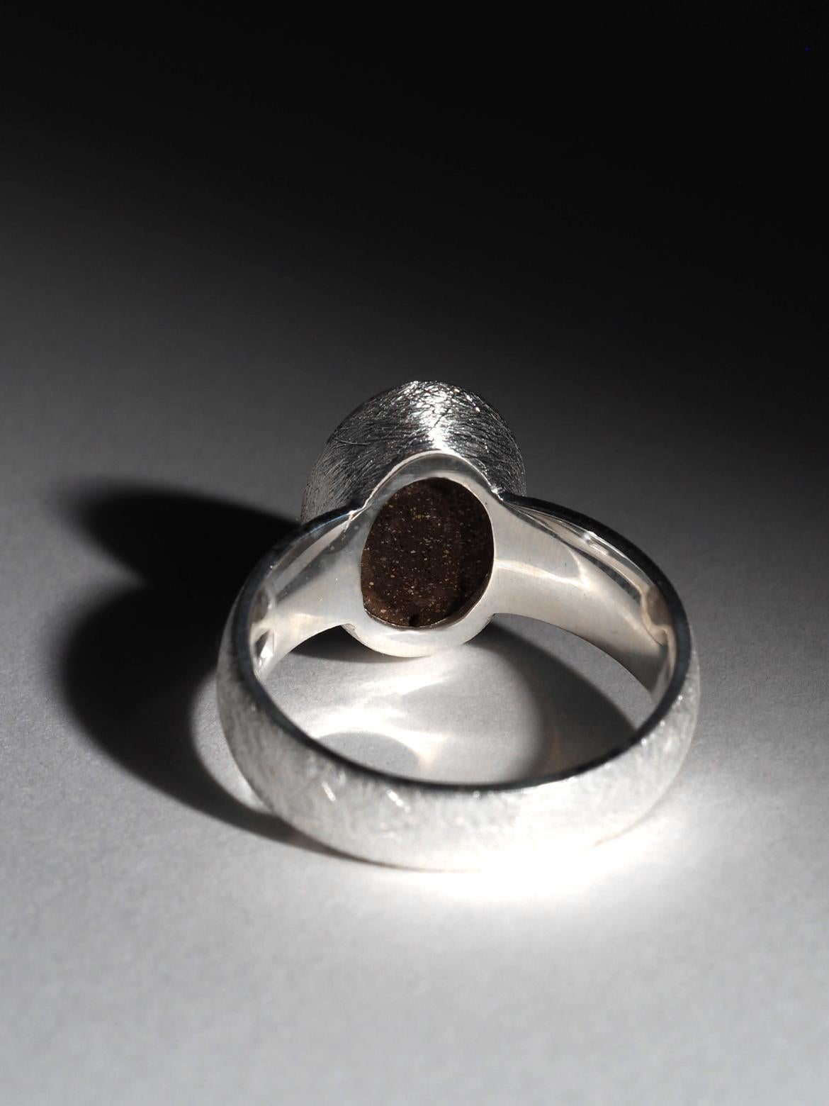 Anillo de plata con ópalo de Boulder en venta 8