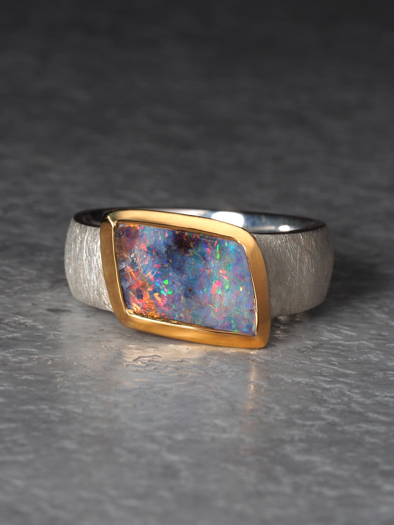 Anello d'argento con opale Boulder In condizioni Nuovo in vendita a Berlin, DE