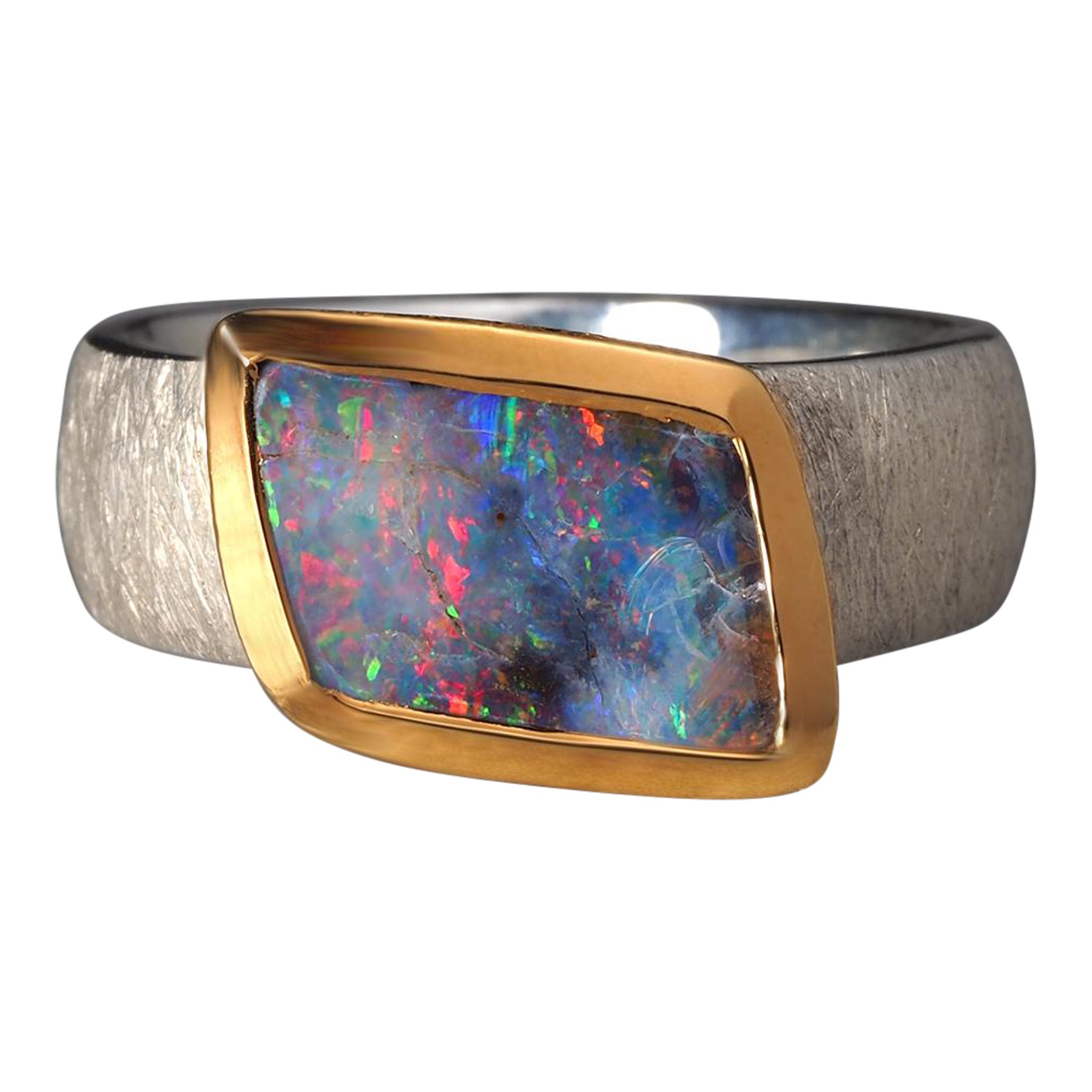 Anello d
argento con opale Boulder