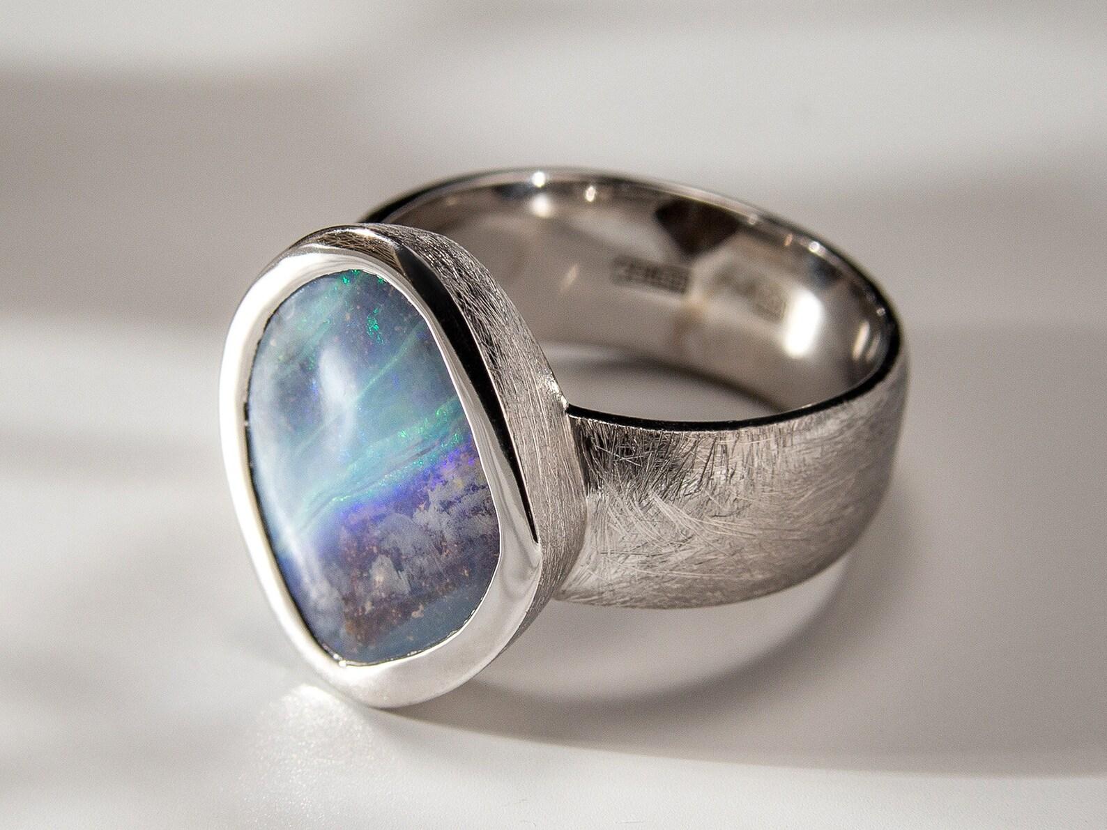 Boulder Opal Silver Ring Natural Australian 6ct Gemstone opal jewelry  In New Condition For Sale In Berlin, DE