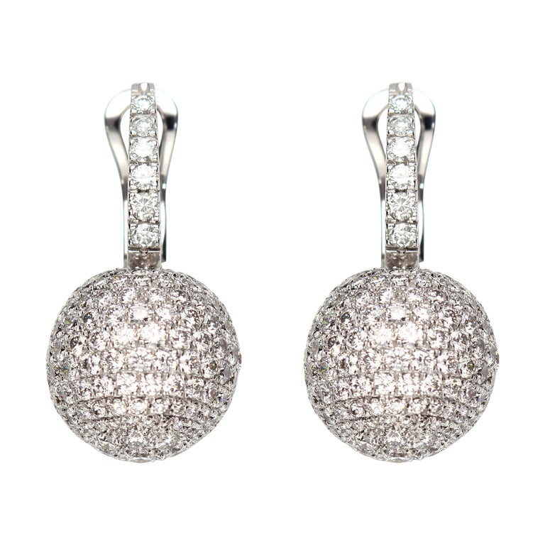 Boule Earrings with Pavè of 13.00 Carats of Diamonds in 18 Kt White Gold For Sale