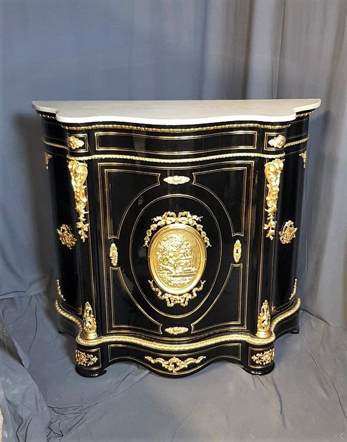 Boulle Carrara Curved Cabinet, Napoleon III, France, 1855 In Excellent Condition In Paris, FR