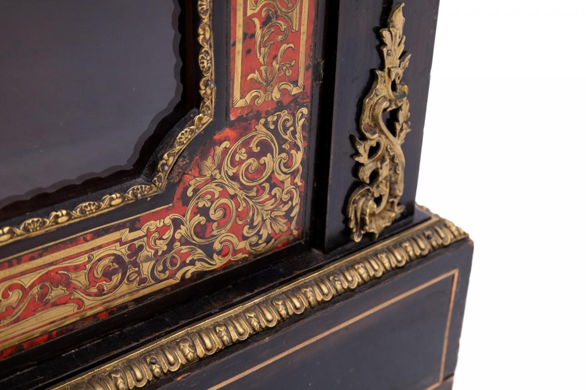 Napoleon III Boulle display cabinet, France, circa 1880. For Sale