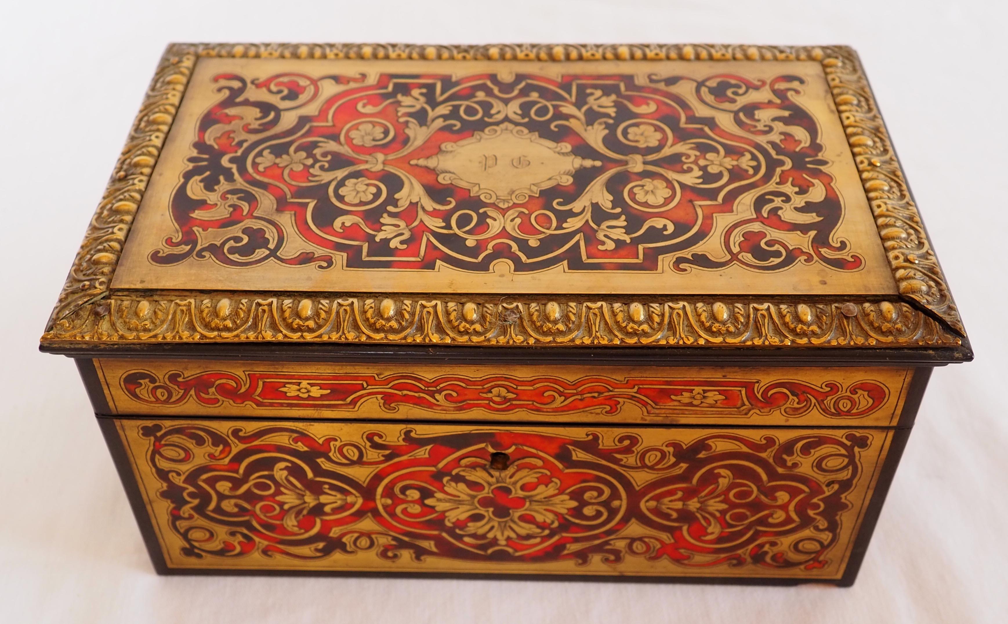 Boulle marquetry tea box, Napoléon III period, late 19th century signed Vervelle For Sale 8