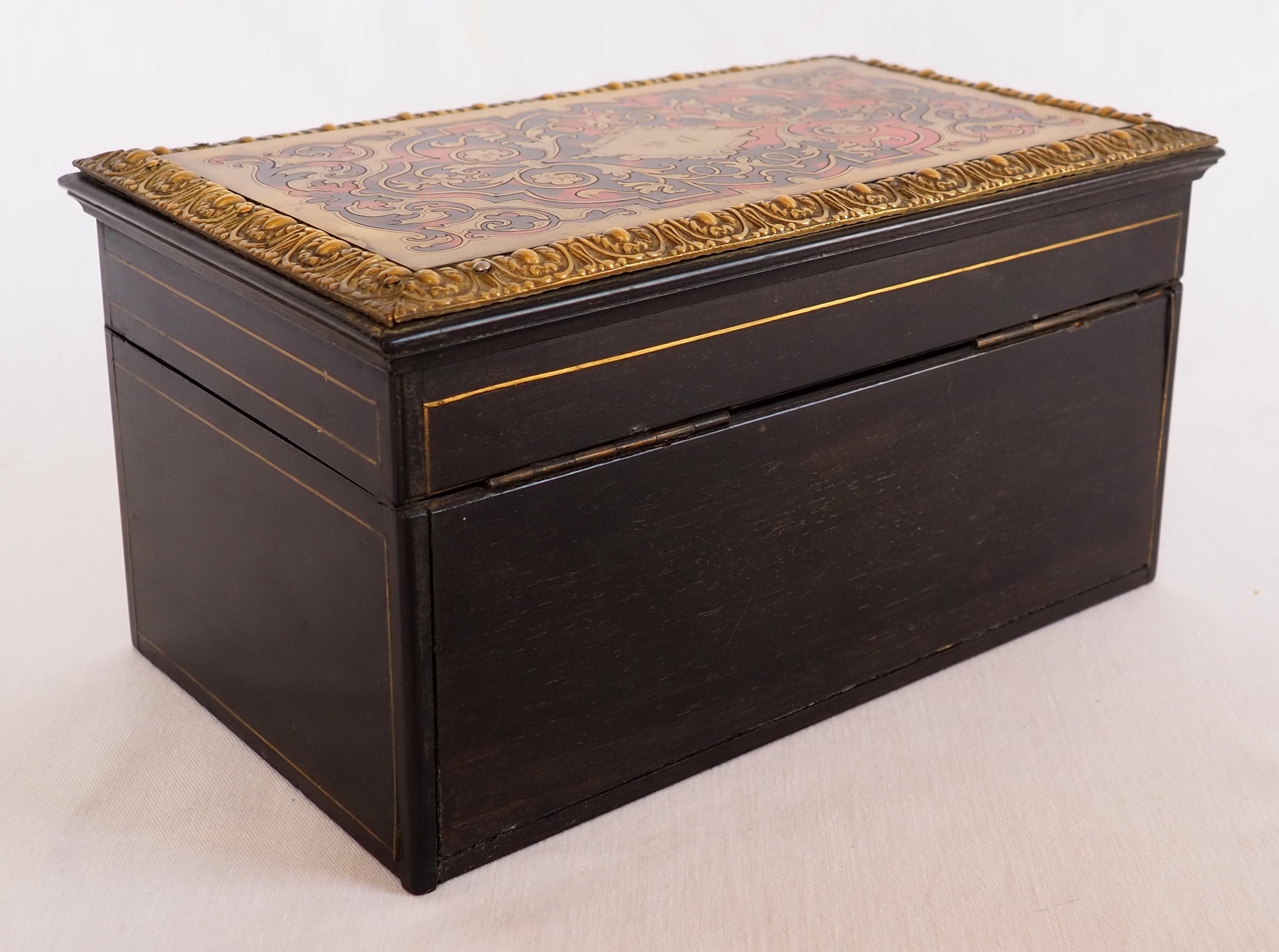 Marquetry Boulle marquetry tea box, Napoléon III period, late 19th century signed Vervelle For Sale