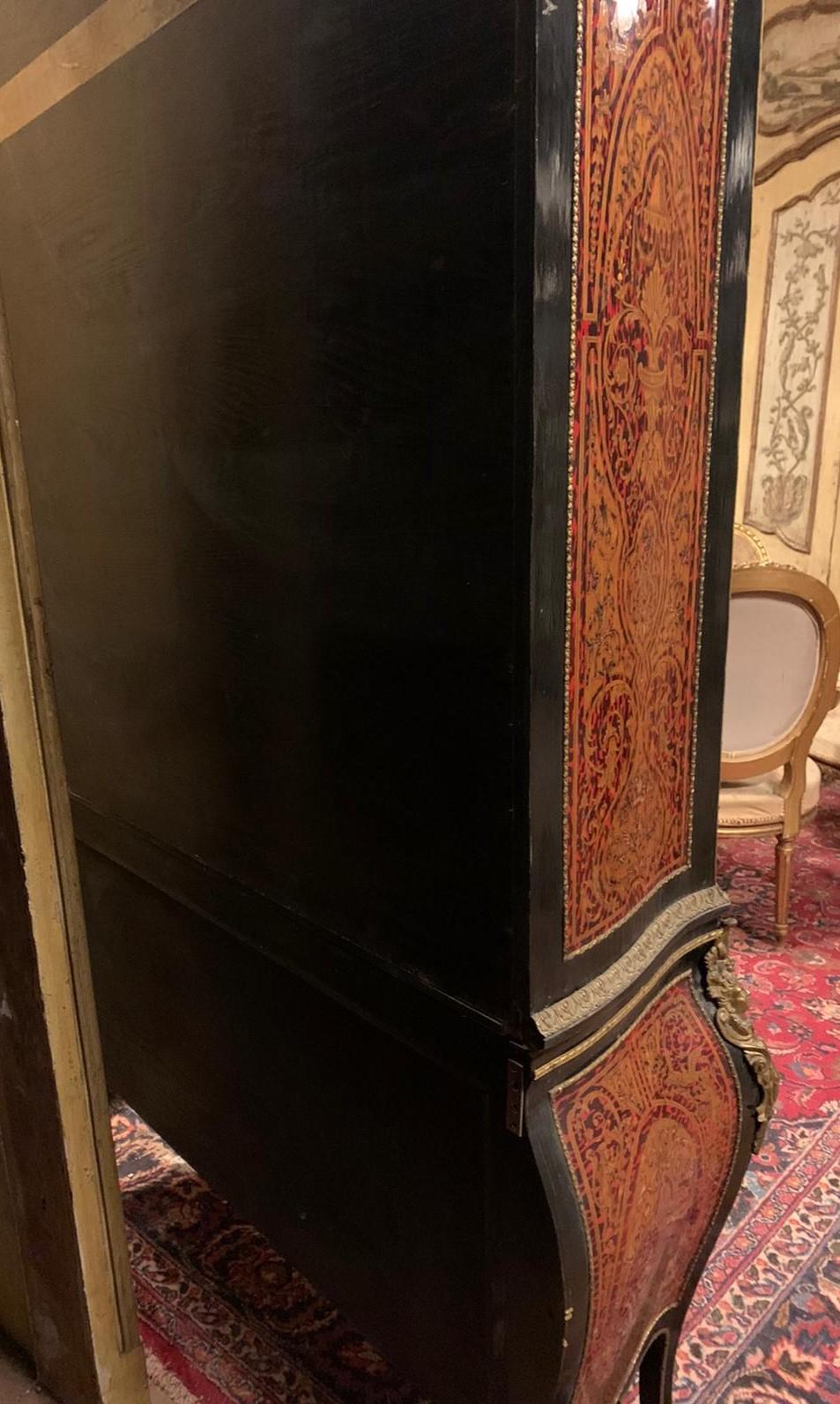 Italian Boulle Style Display Cabinet, Rounded and Inlaid, Early 1900s, Italy For Sale