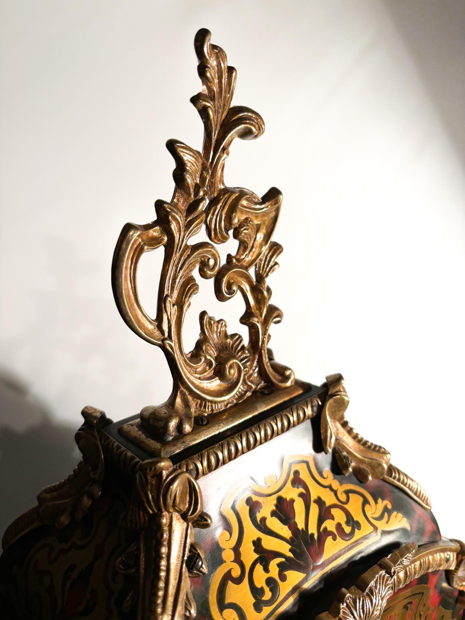 Boulle ta Table Clock in Wood and Brass from the Second Half of the 20th Century For Sale 3