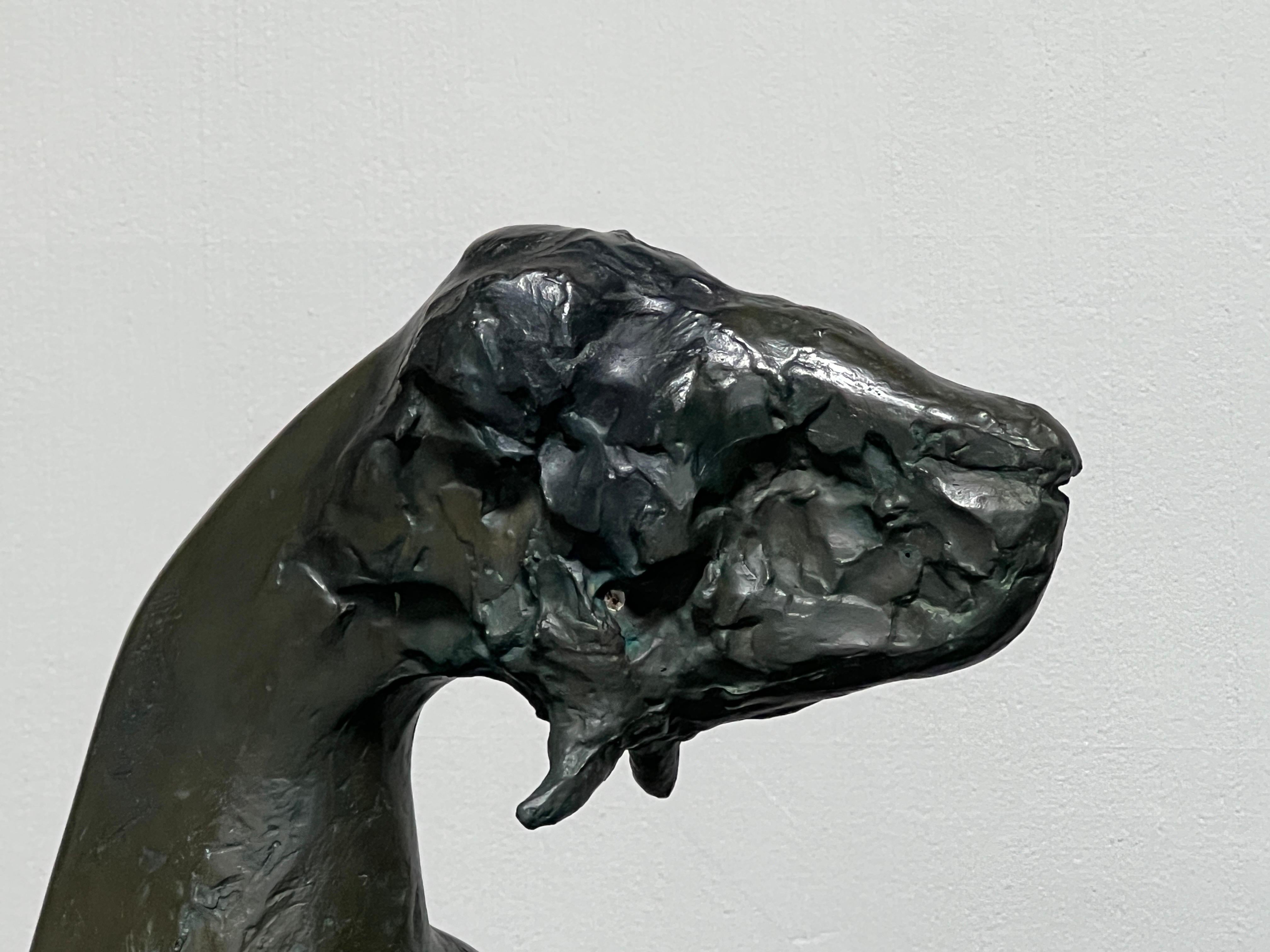 Sculpture en bronze de Jack Zajac 'Bound Goat, Monday' (Chèvre liée, lundi) Bon état - En vente à Dallas, TX